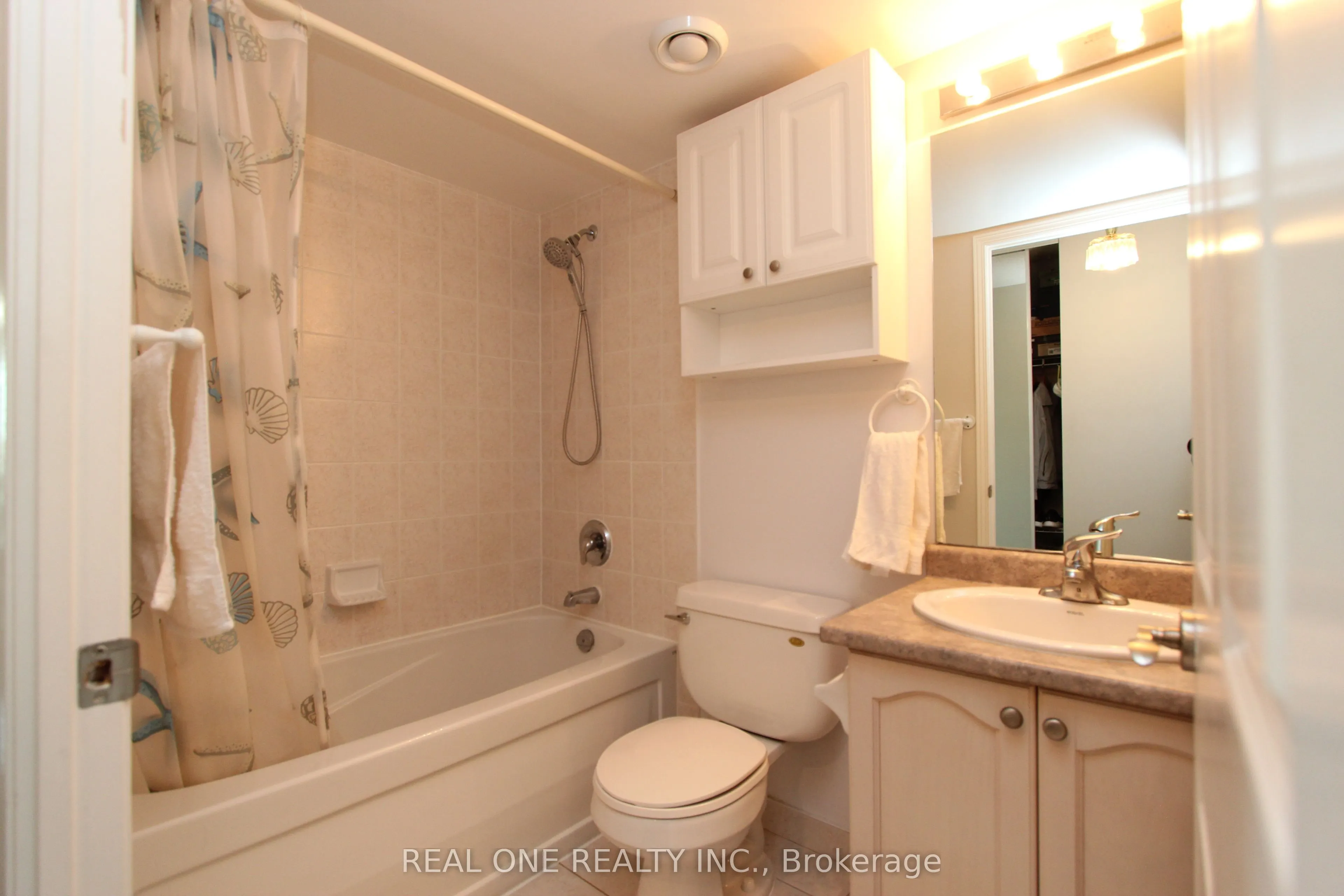 68 Grangeway Avenue, #511