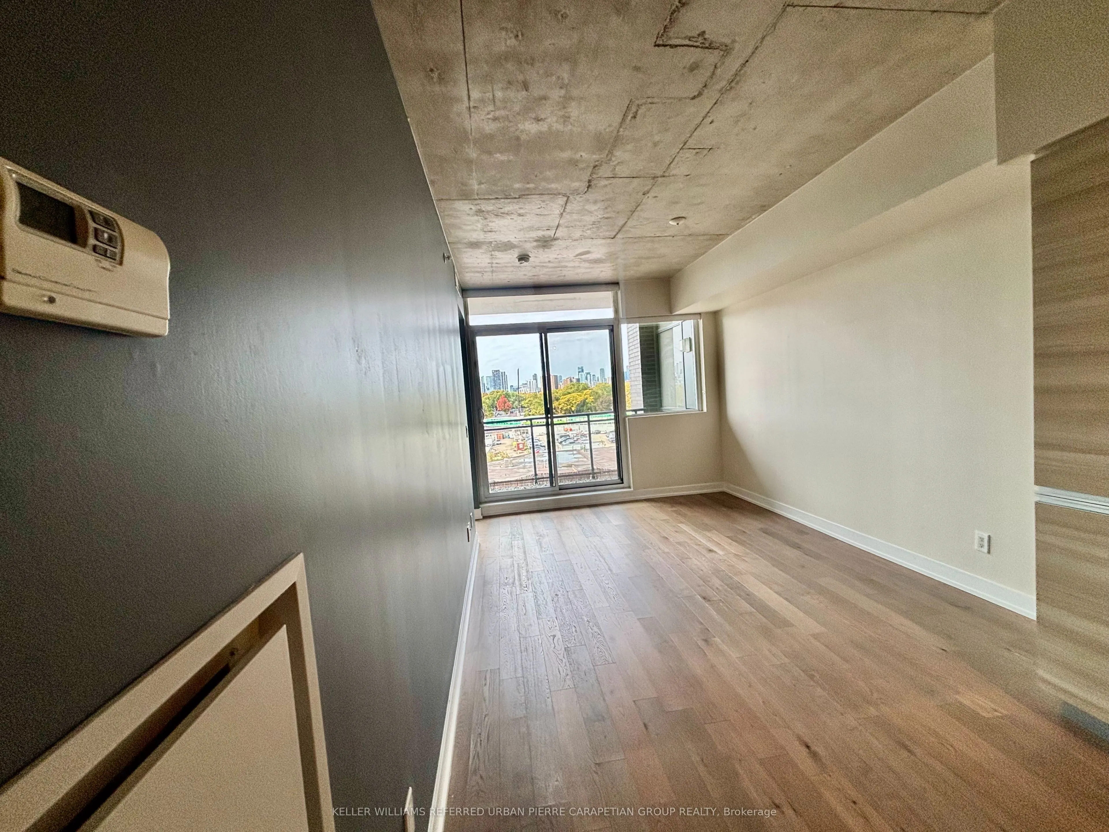 1190 Dundas Street, #721