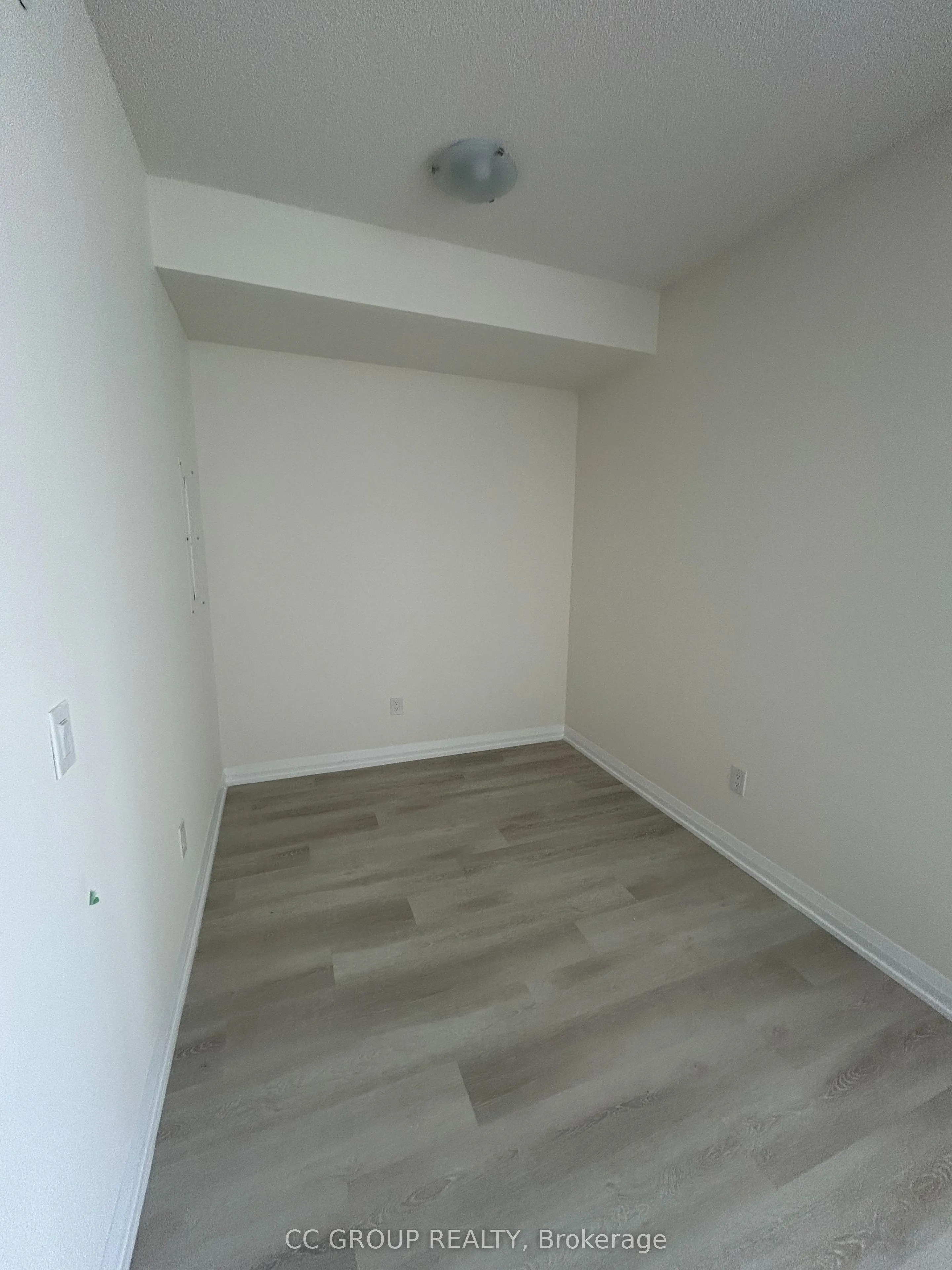 3270 Sheppard Avenue E, #1423