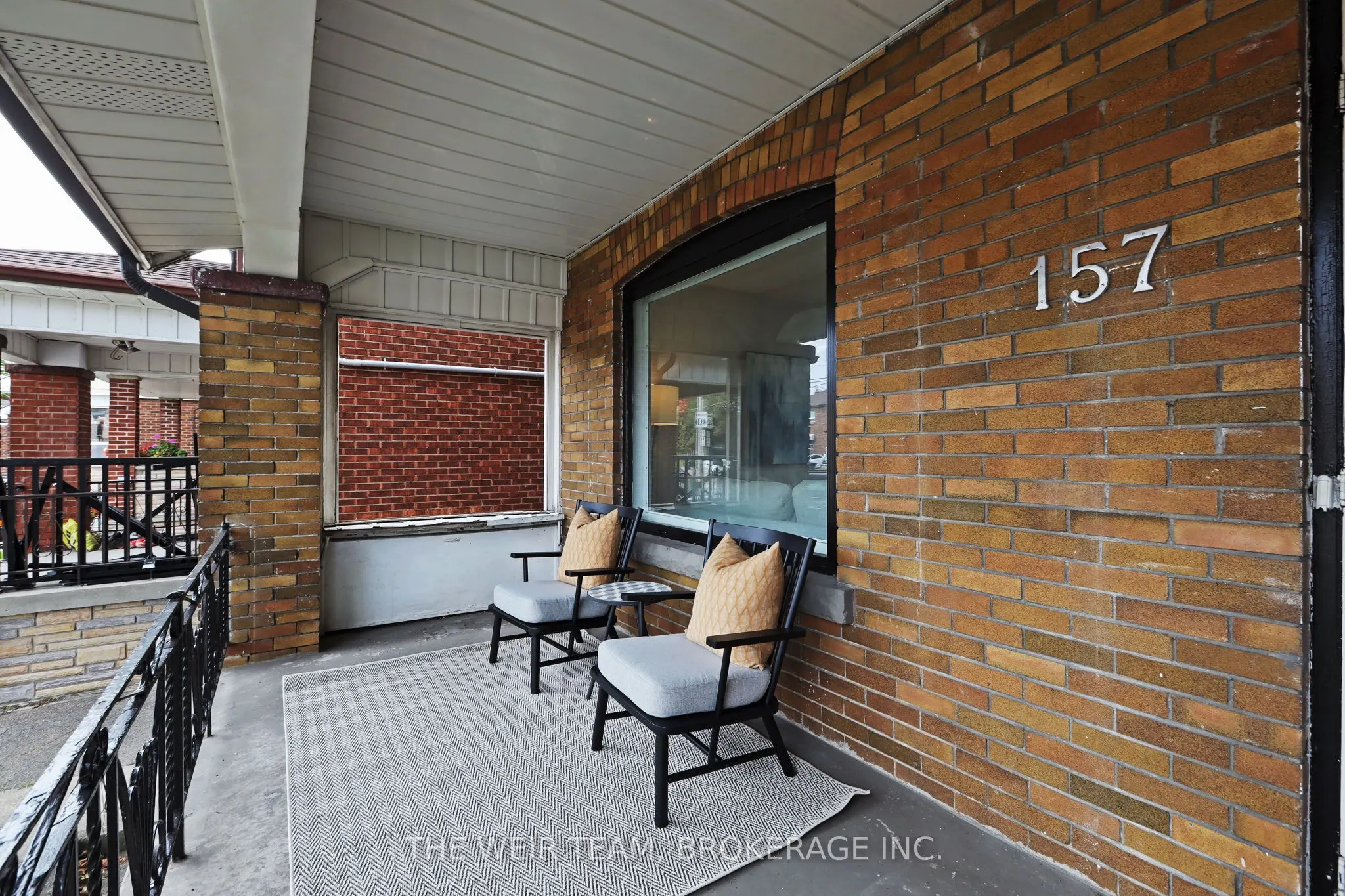 157 Mortimer Avenue