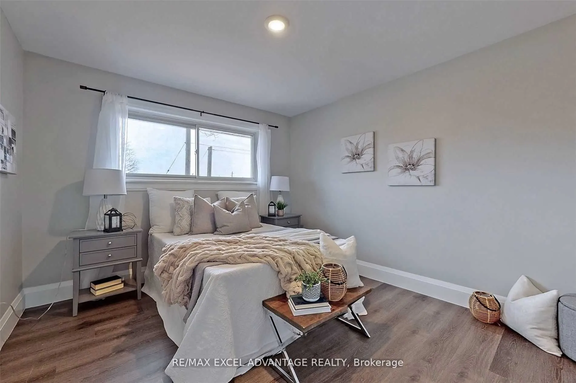418 Nipigon Street, #Main