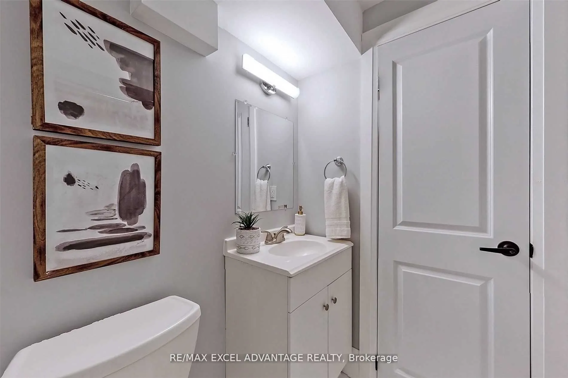 418 Nipigon Street, #Lower