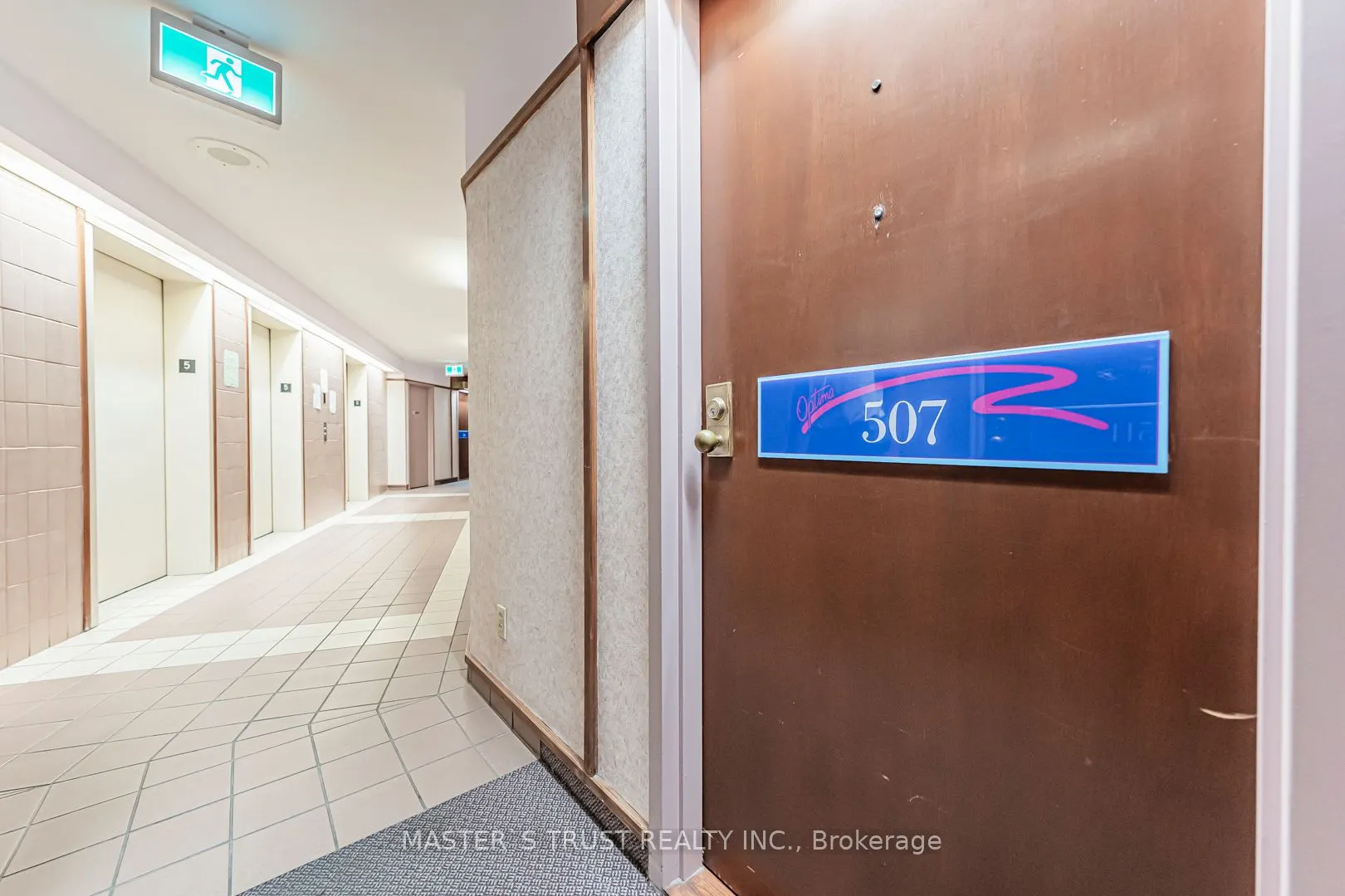 150 Alton Towers Circle, #507