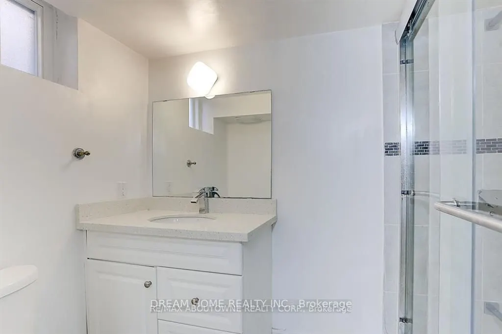 31 Lambeth Square, ##BSMT Room 1