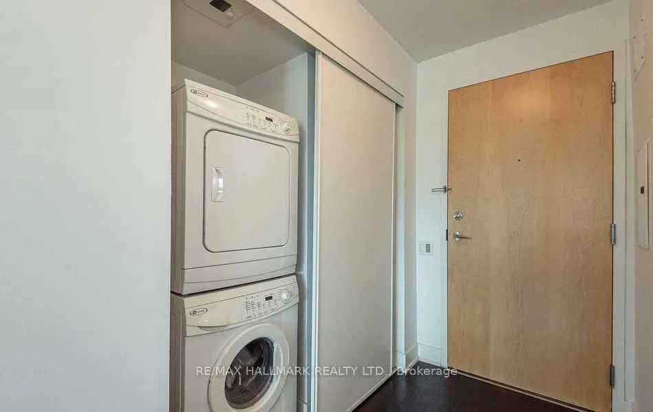 1048 Broadview Avenue, #306