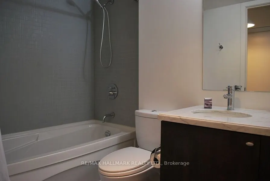 1048 Broadview Avenue, #306