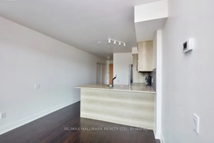 1048 Broadview Avenue, #306
