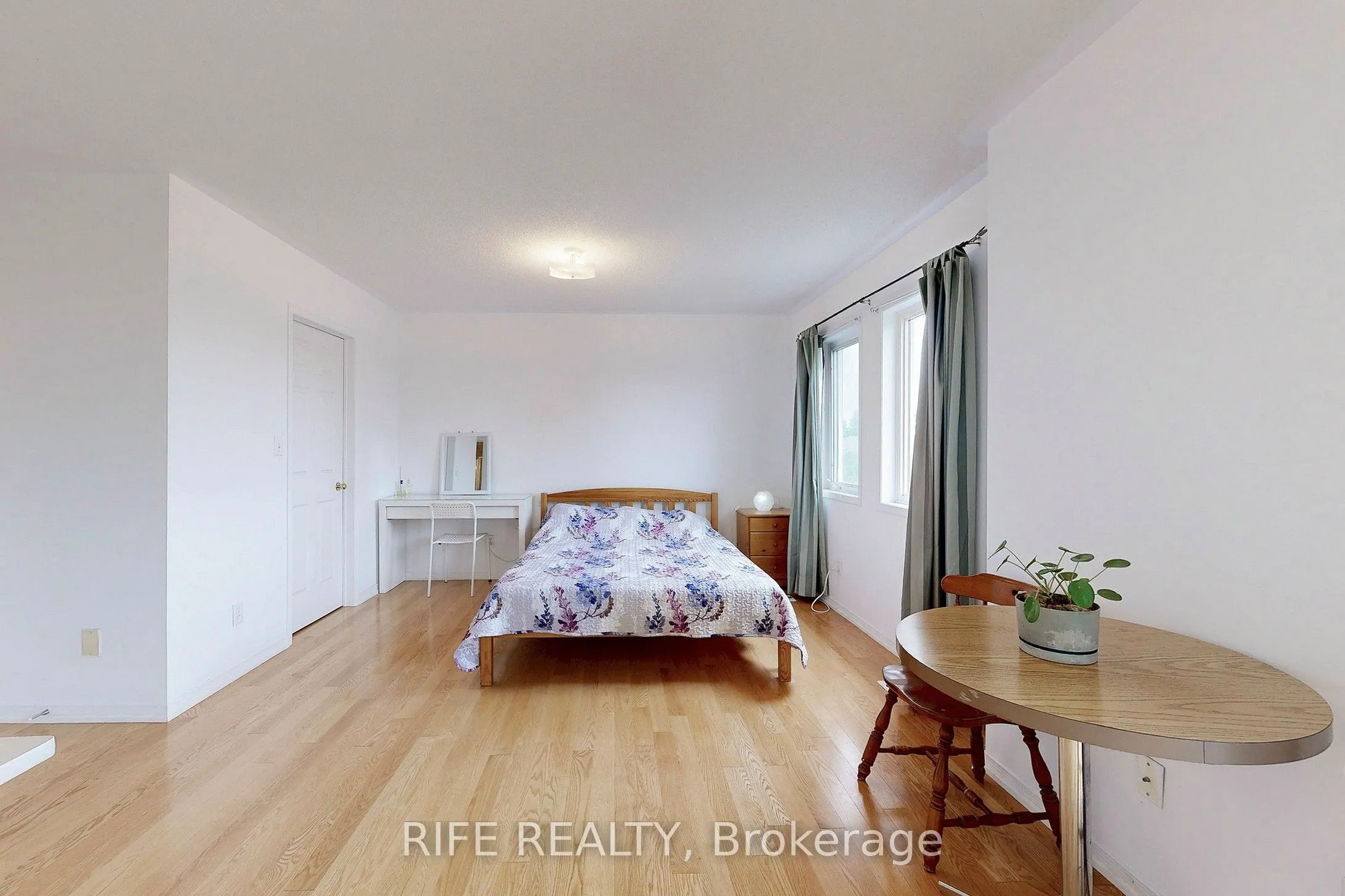 28 Rosebank Drive, #703