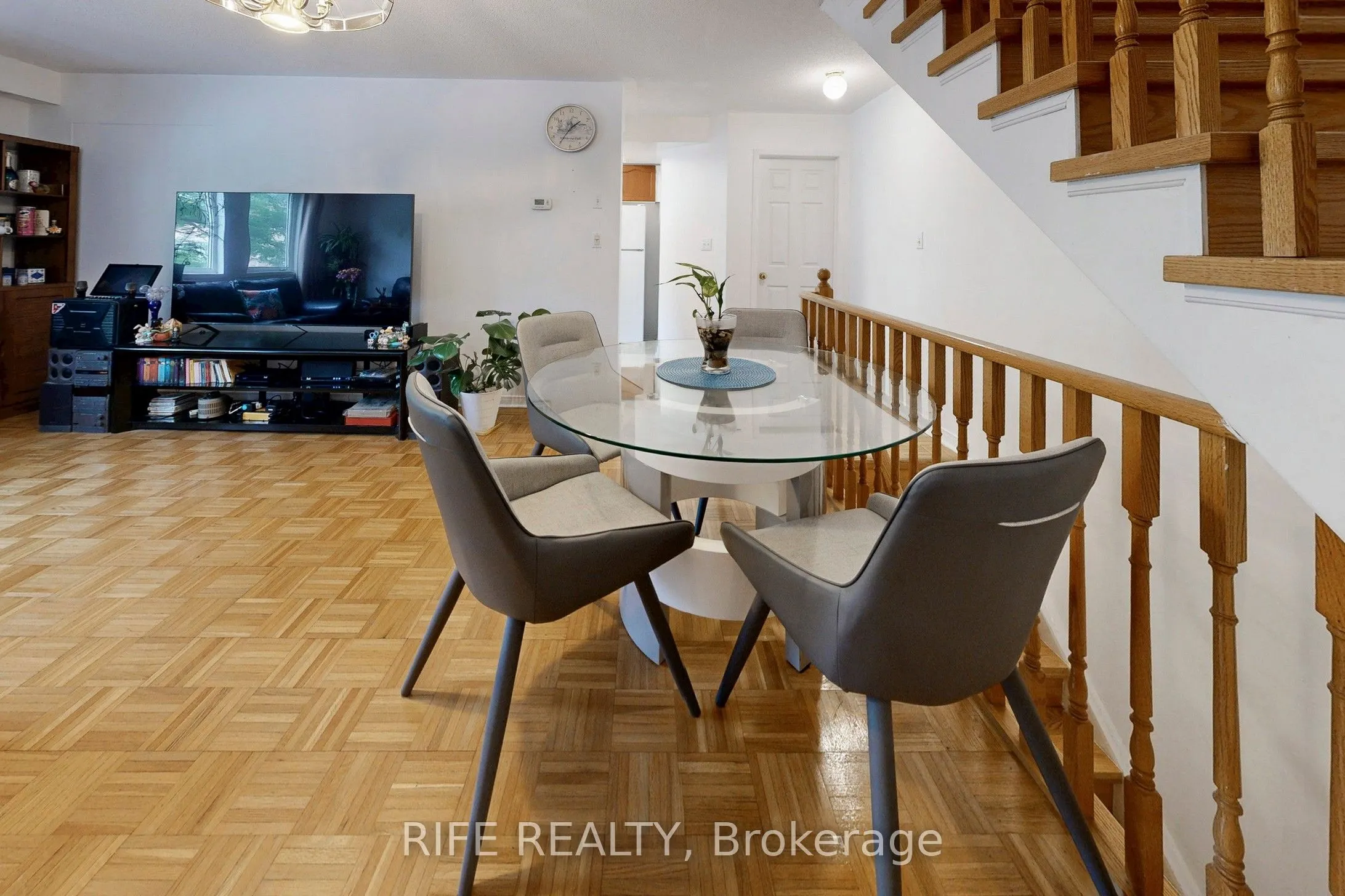 28 Rosebank Drive, #703