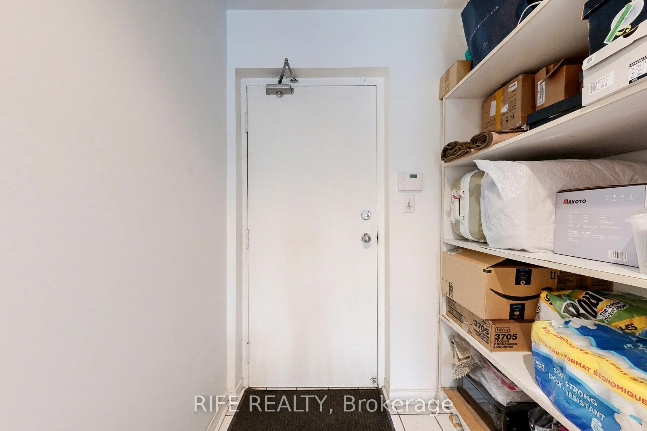 28 Rosebank Drive, #703