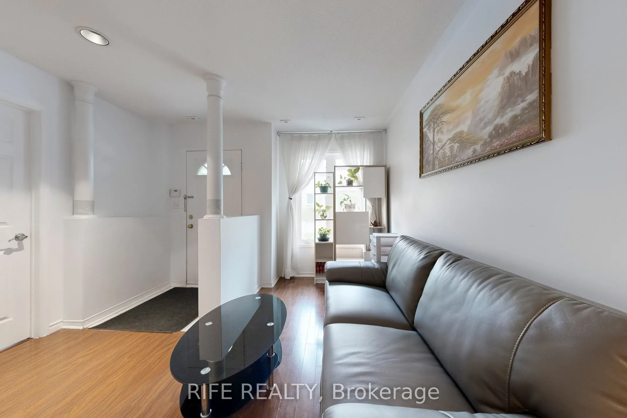 28 Rosebank Drive, #703