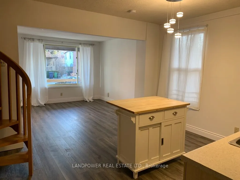 178 Coleman Avenue, #Front unit with basement