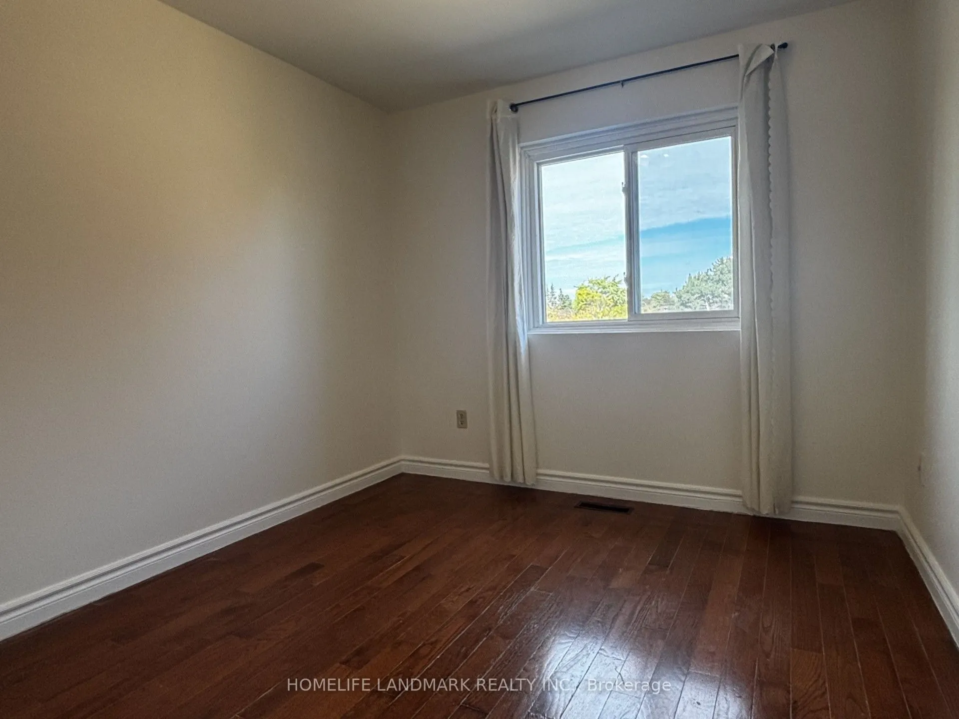 254 Sprucewood Court, #27