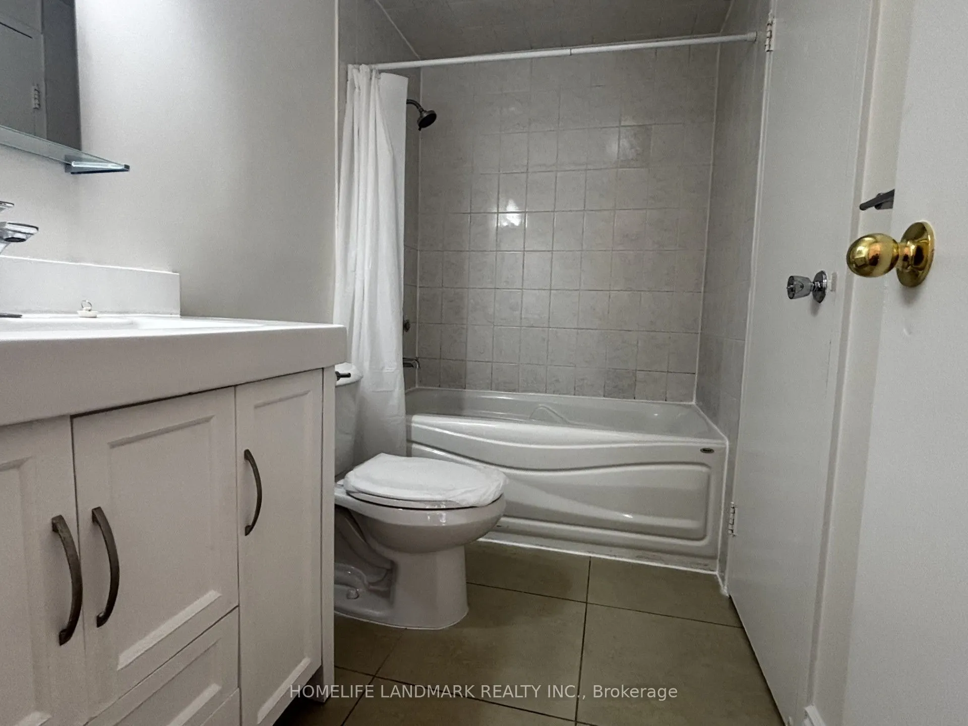 254 Sprucewood Court, #27