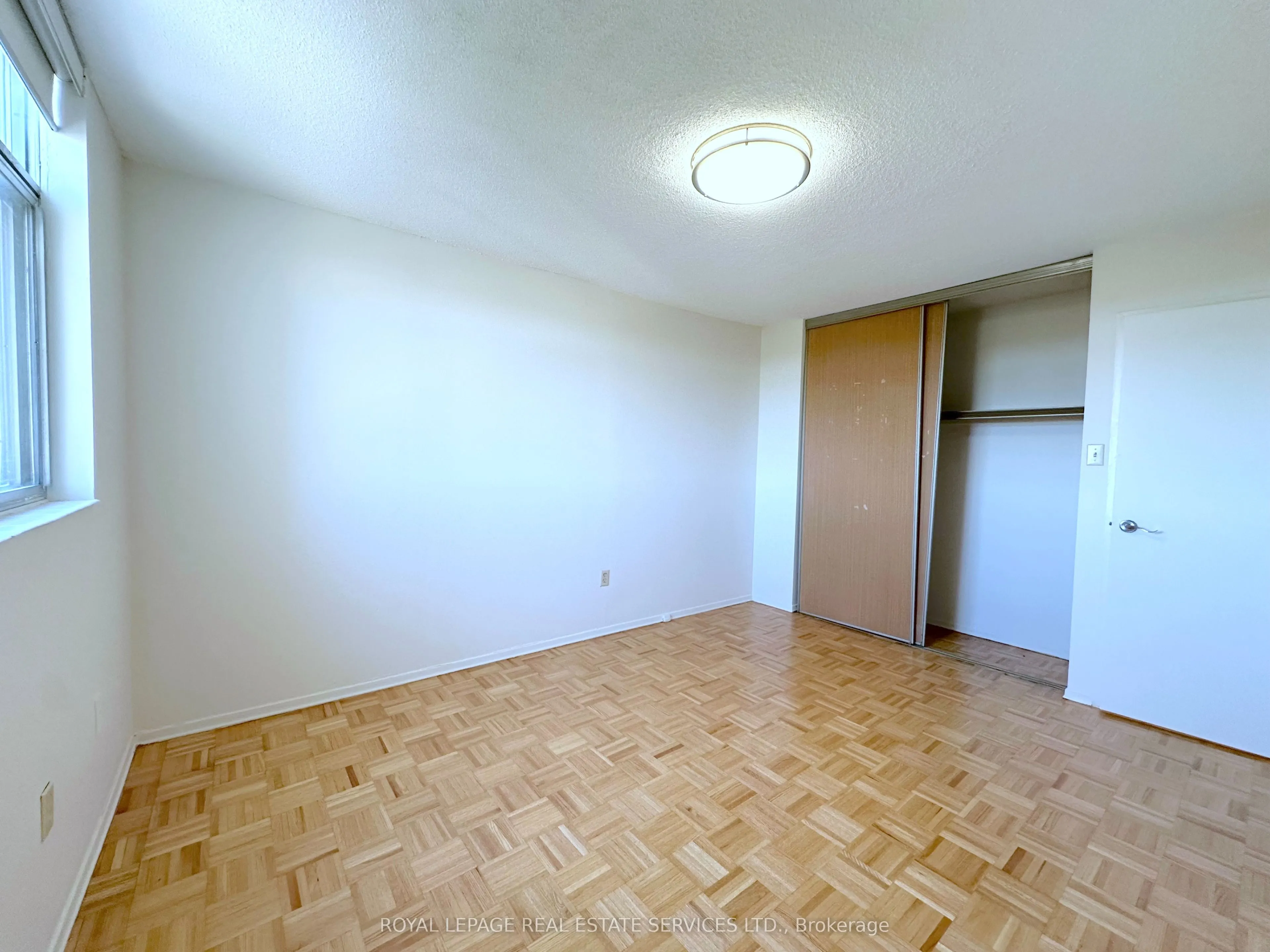 30 Denton Avenue, #1014