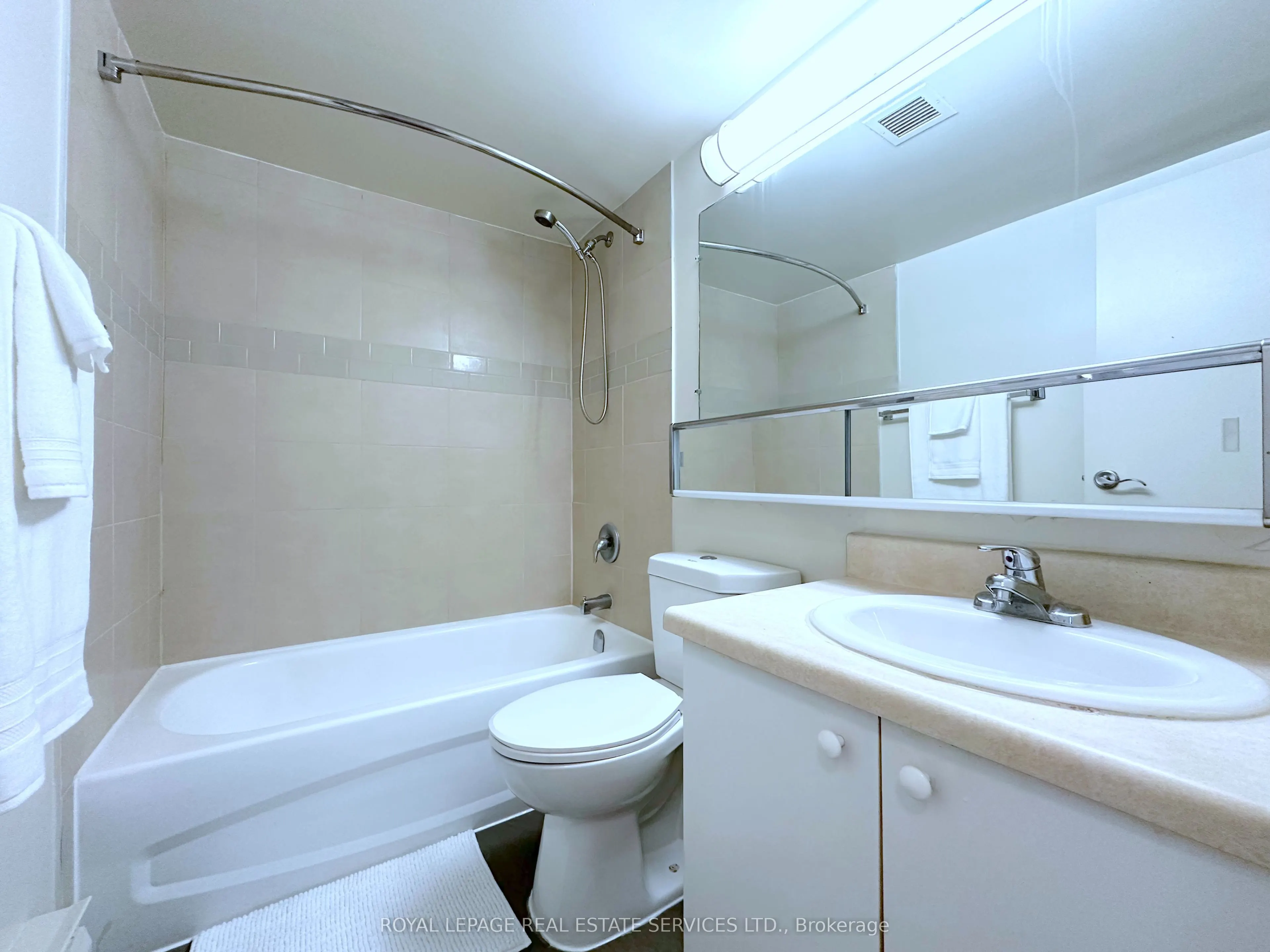 30 Denton Avenue, #1014