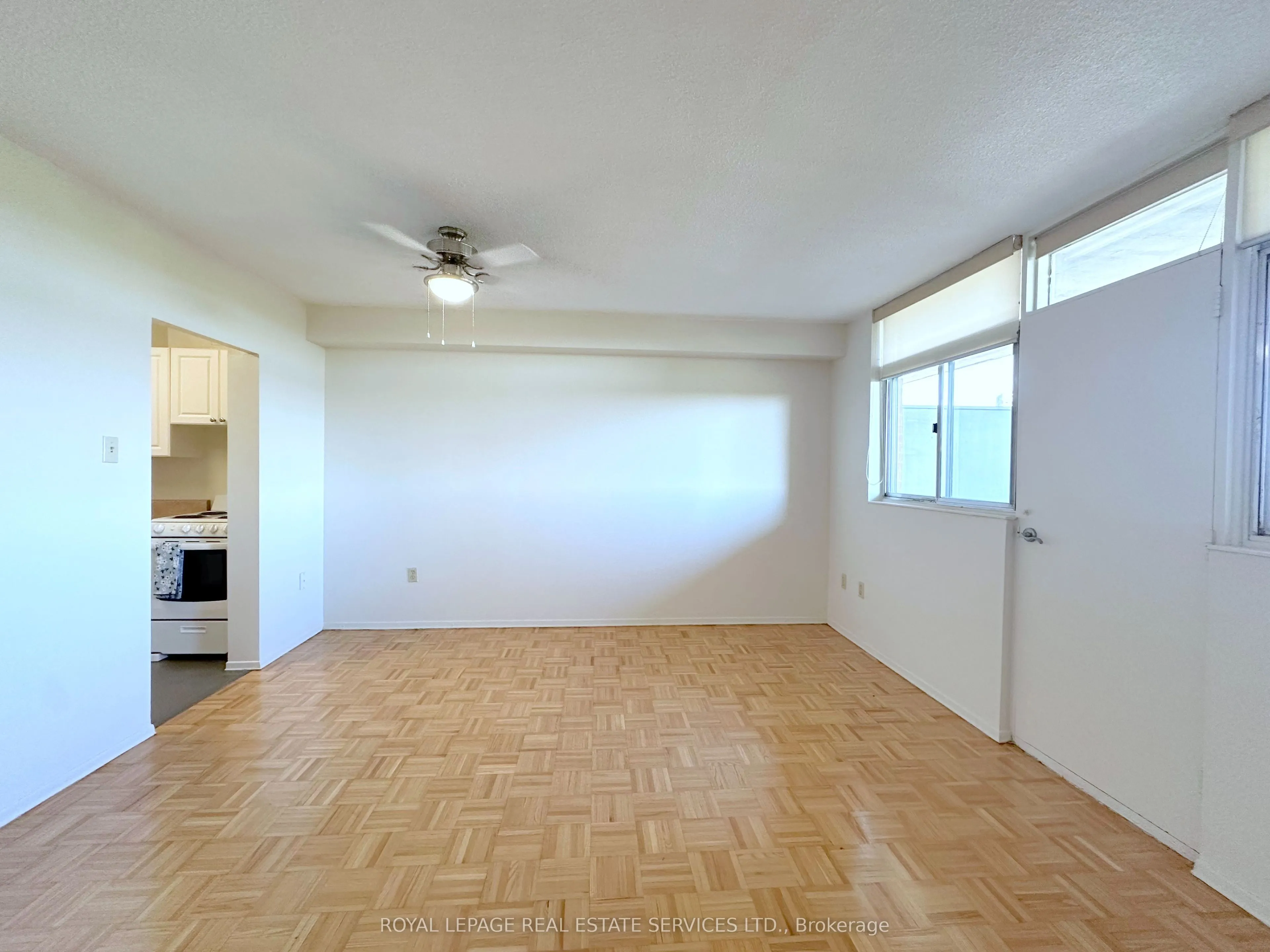 30 Denton Avenue, #1014