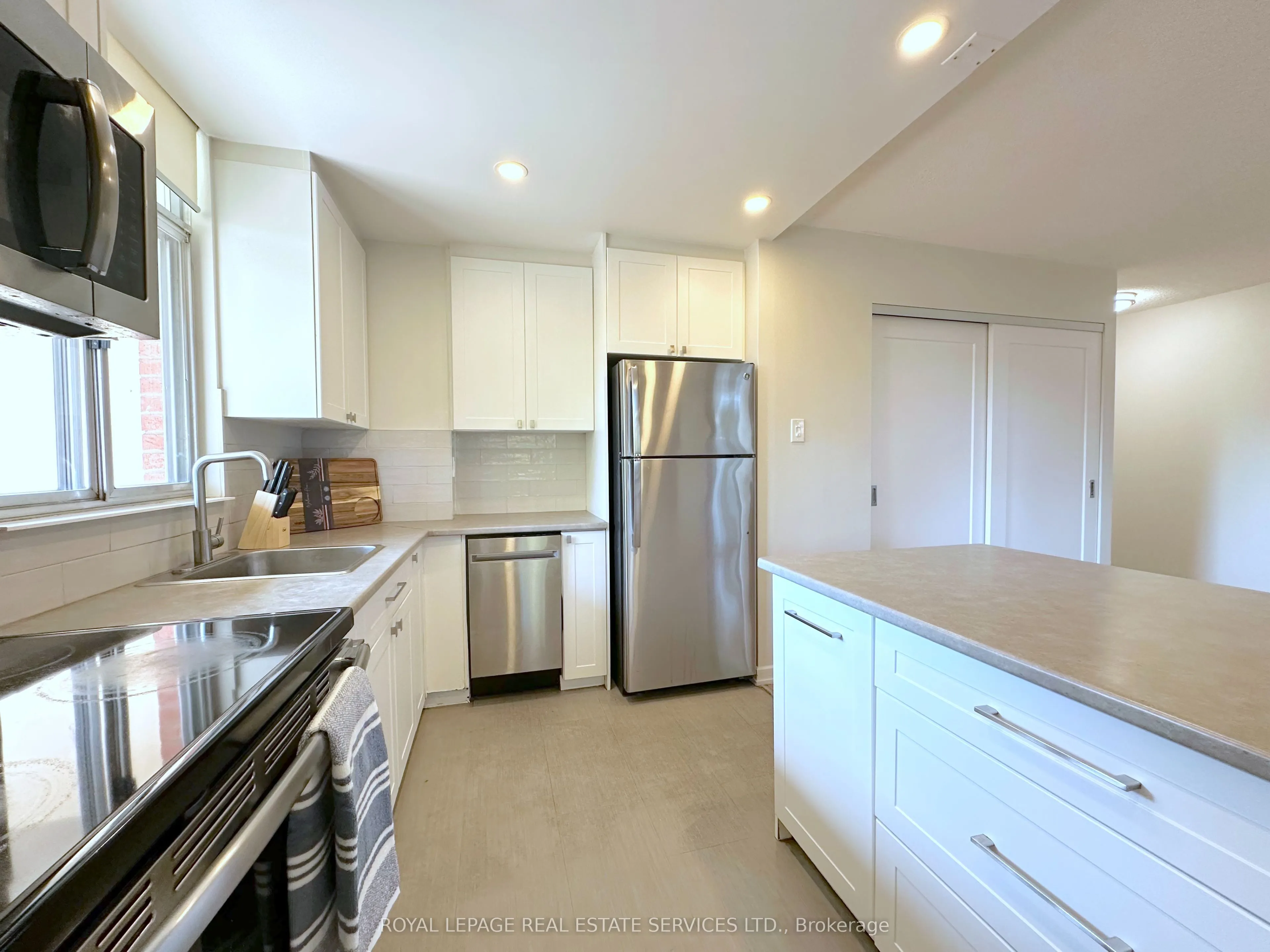 30 Denton Avenue, #215