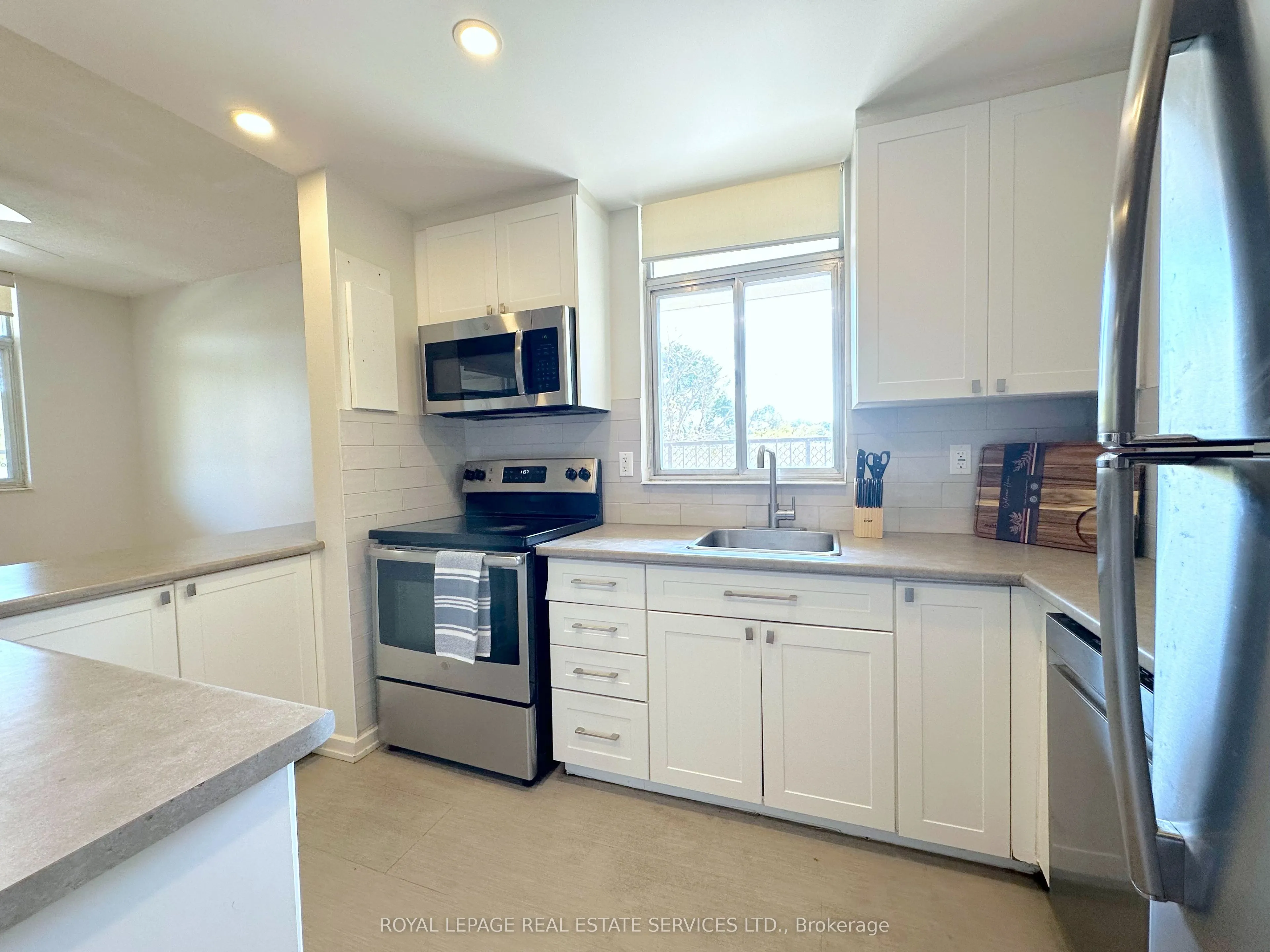 30 Denton Avenue, #215
