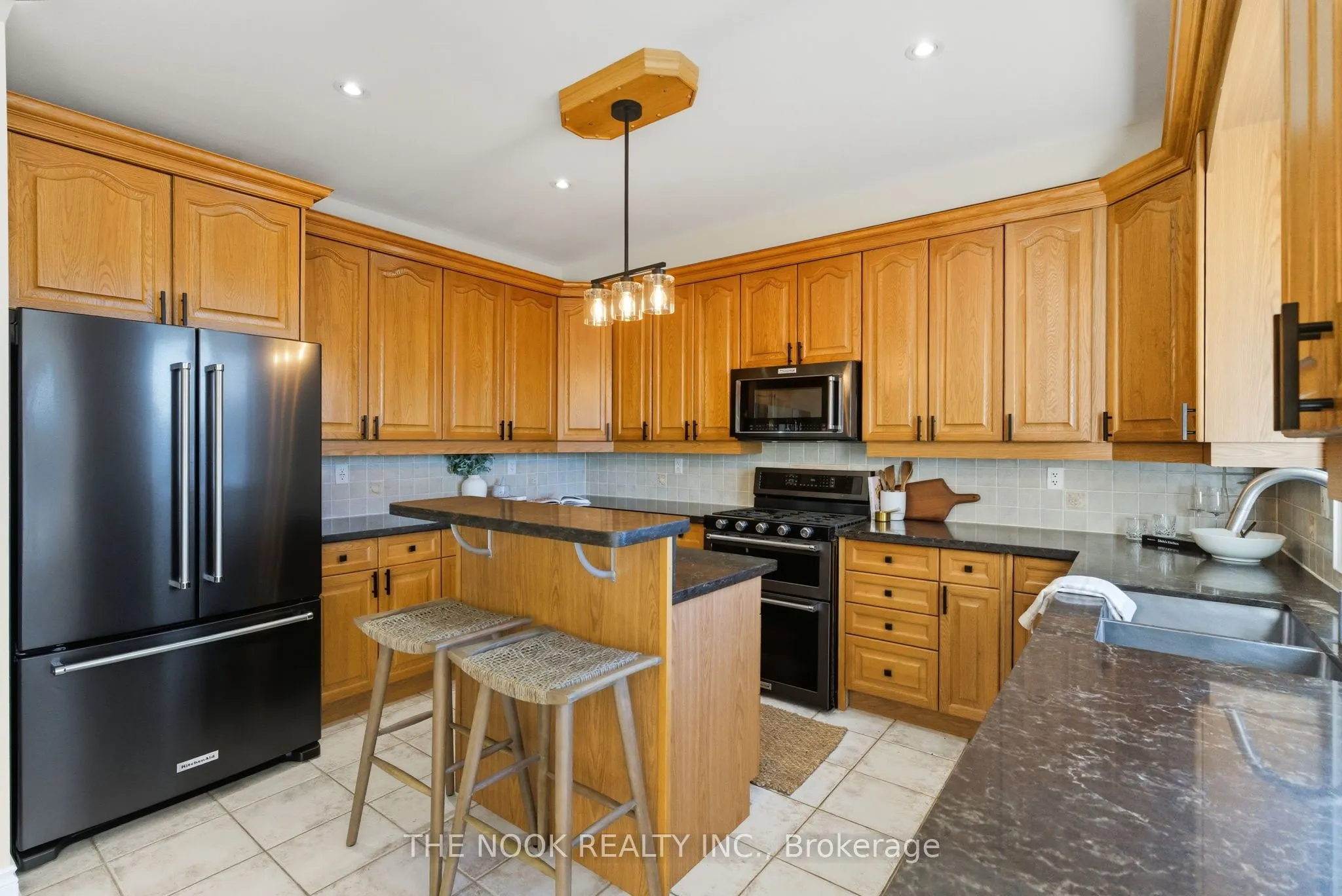 42 Bridle Court