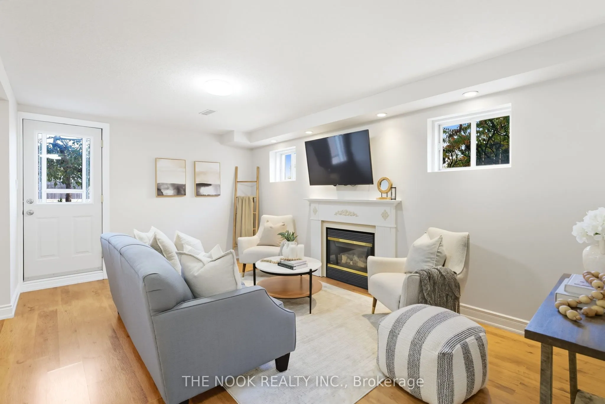 42 Bridle Court
