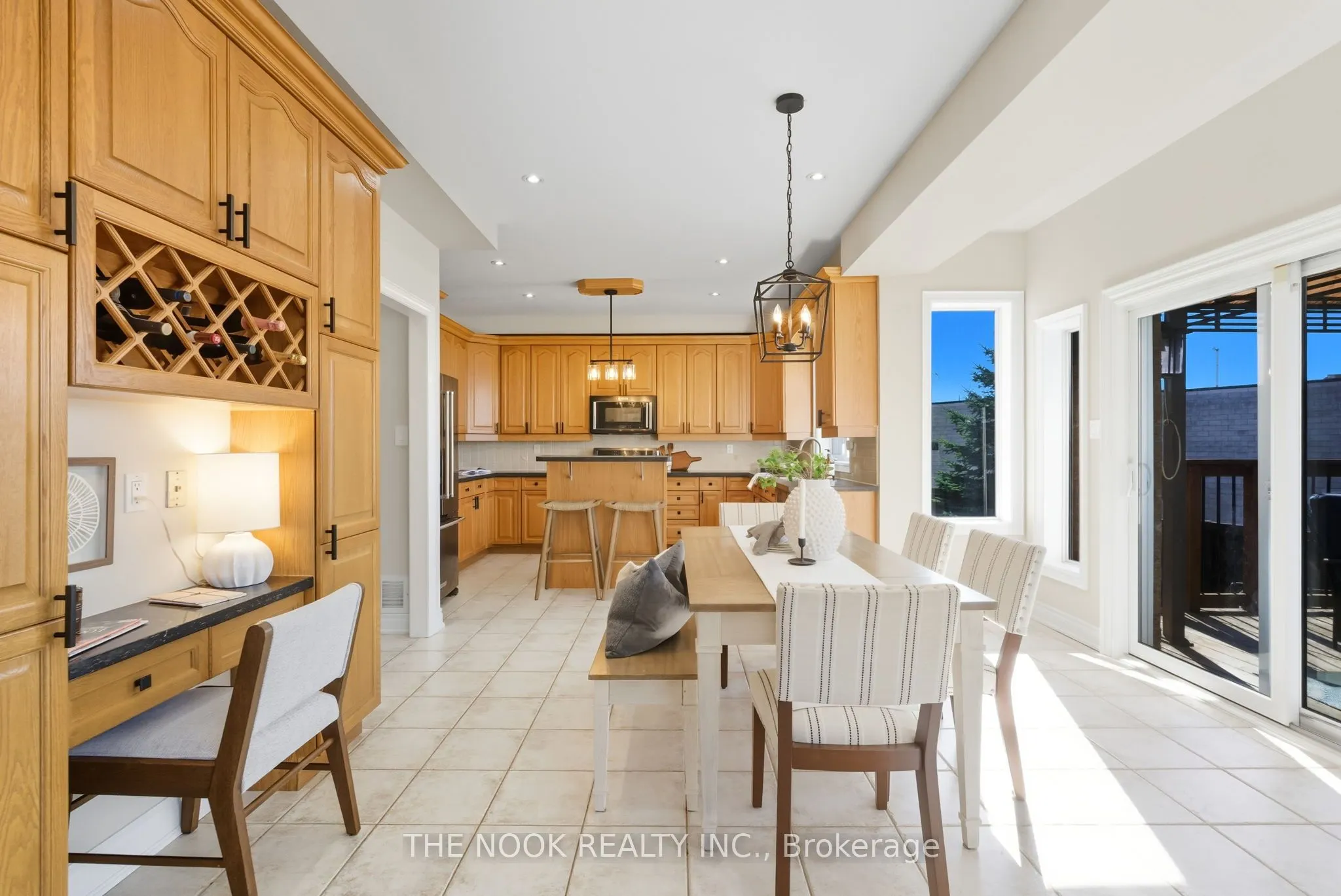 42 Bridle Court