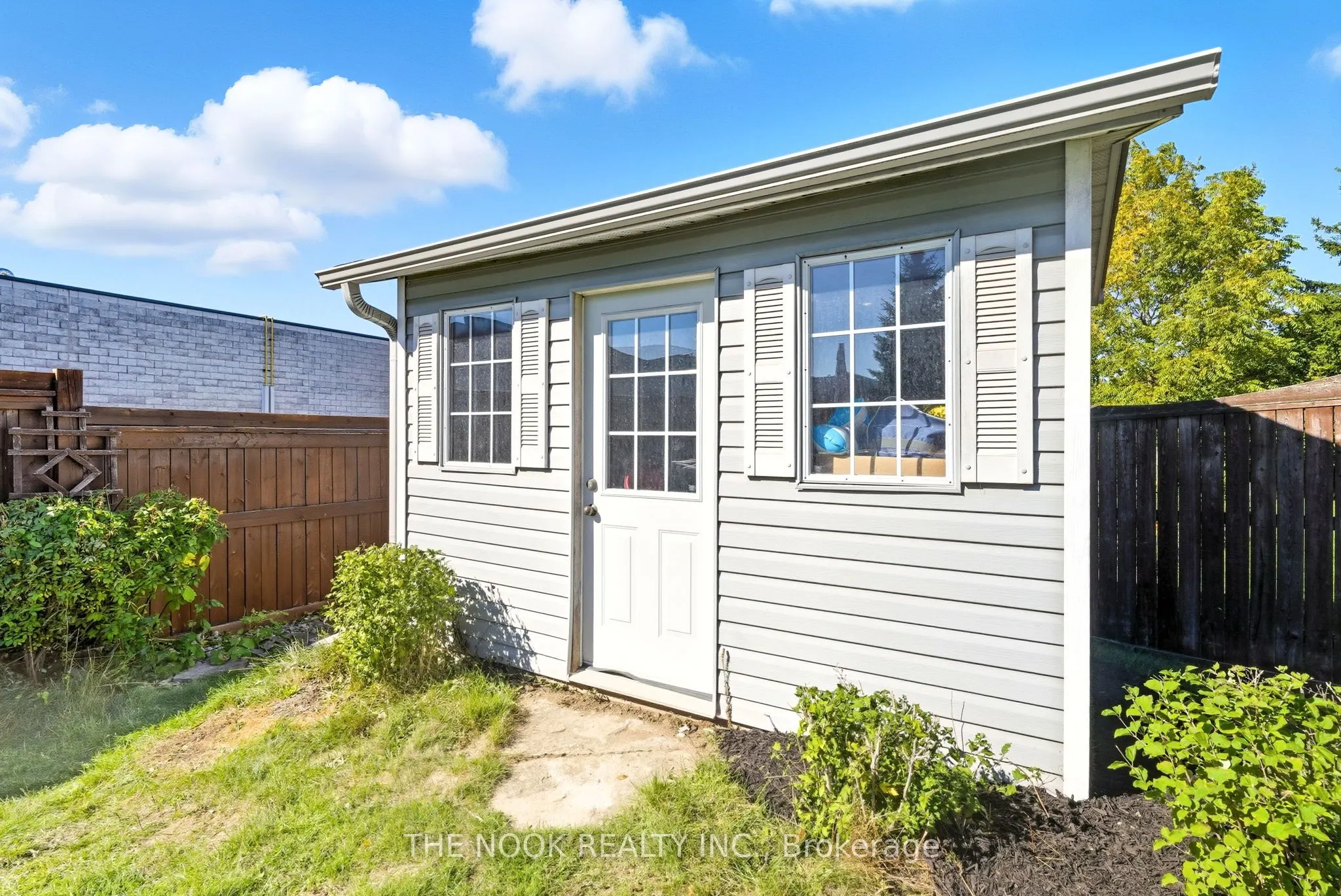 42 Bridle Court