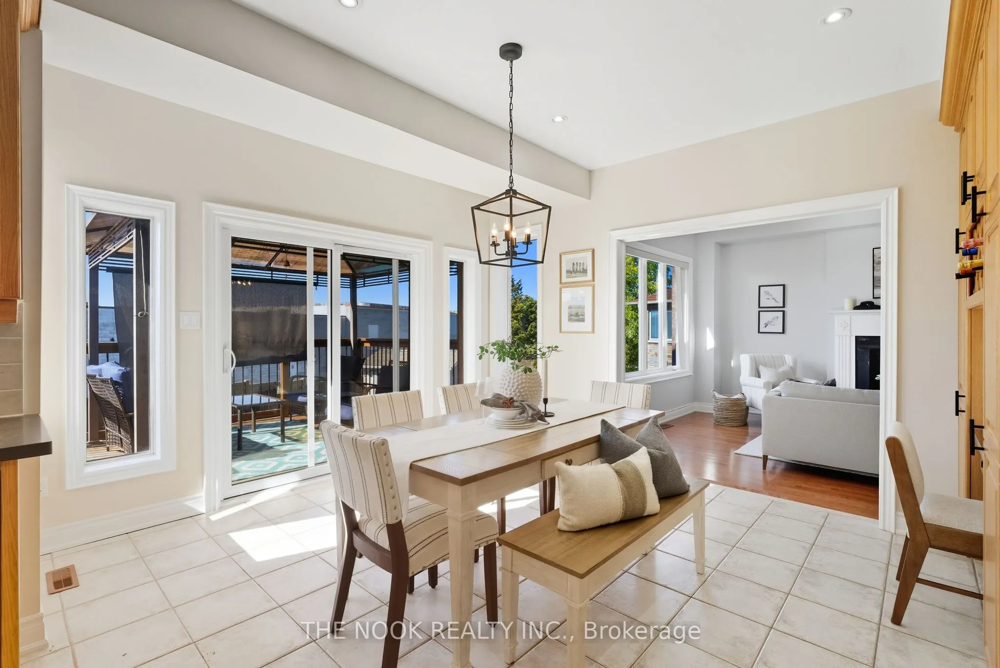 42 Bridle Court
