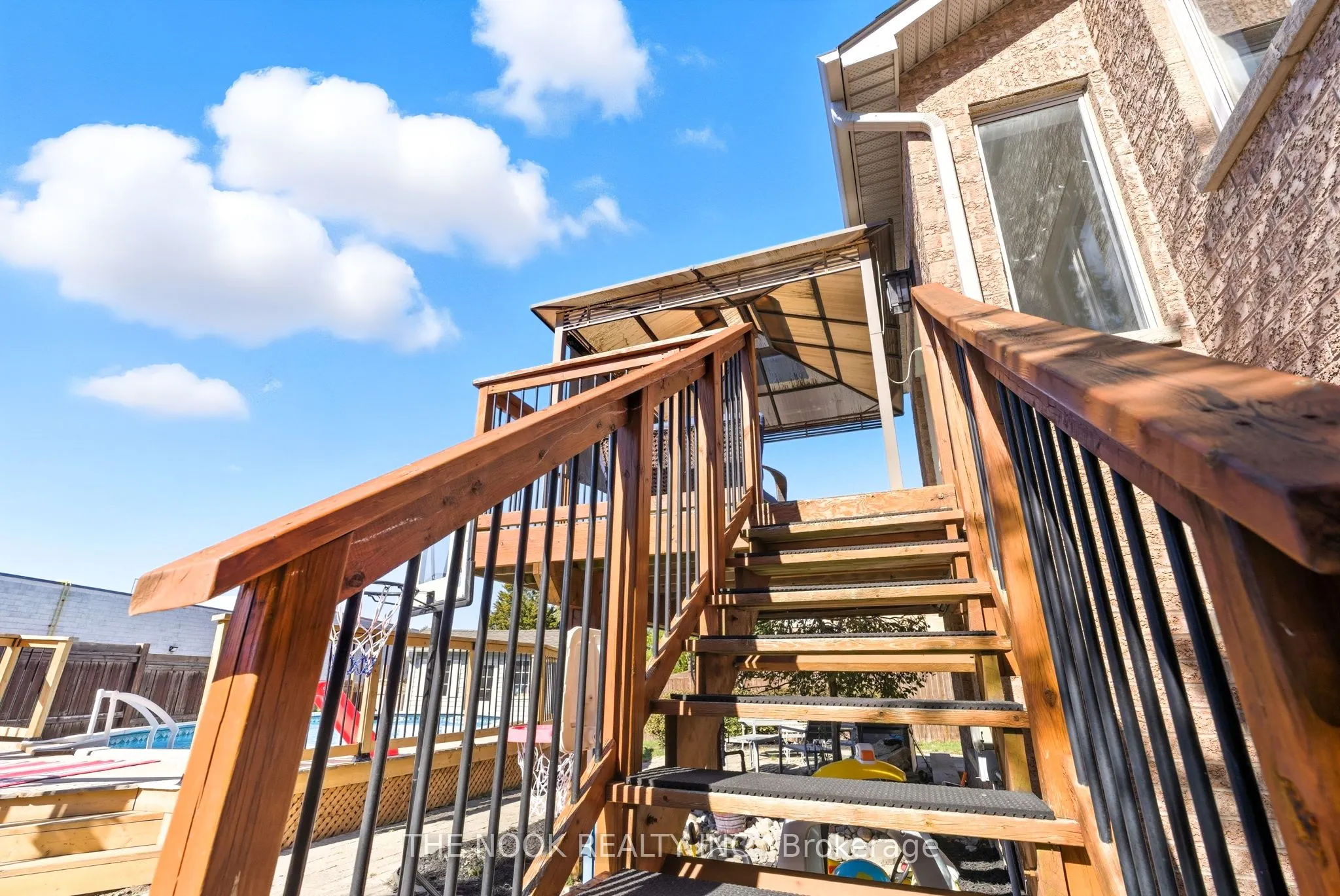 42 Bridle Court