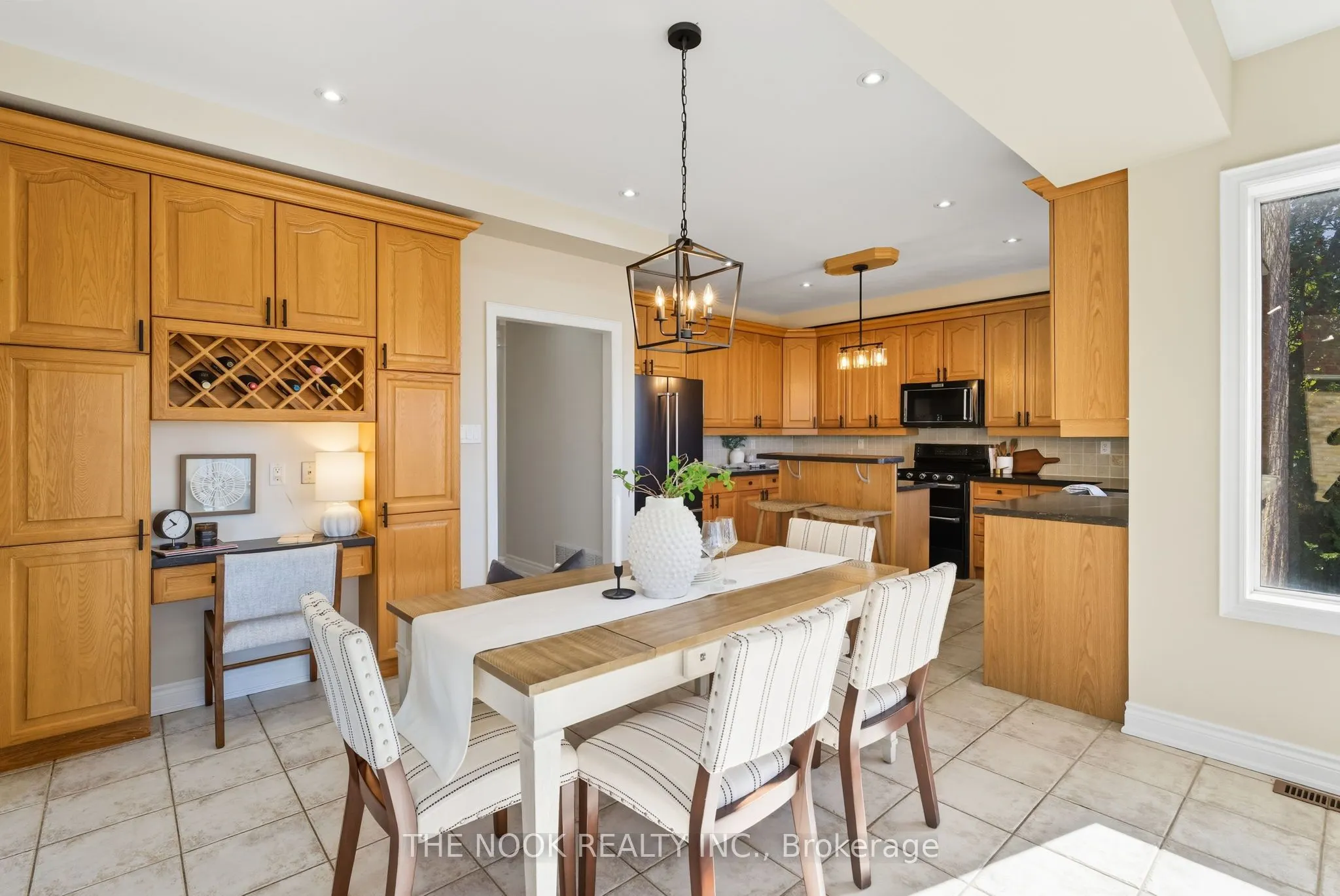 42 Bridle Court