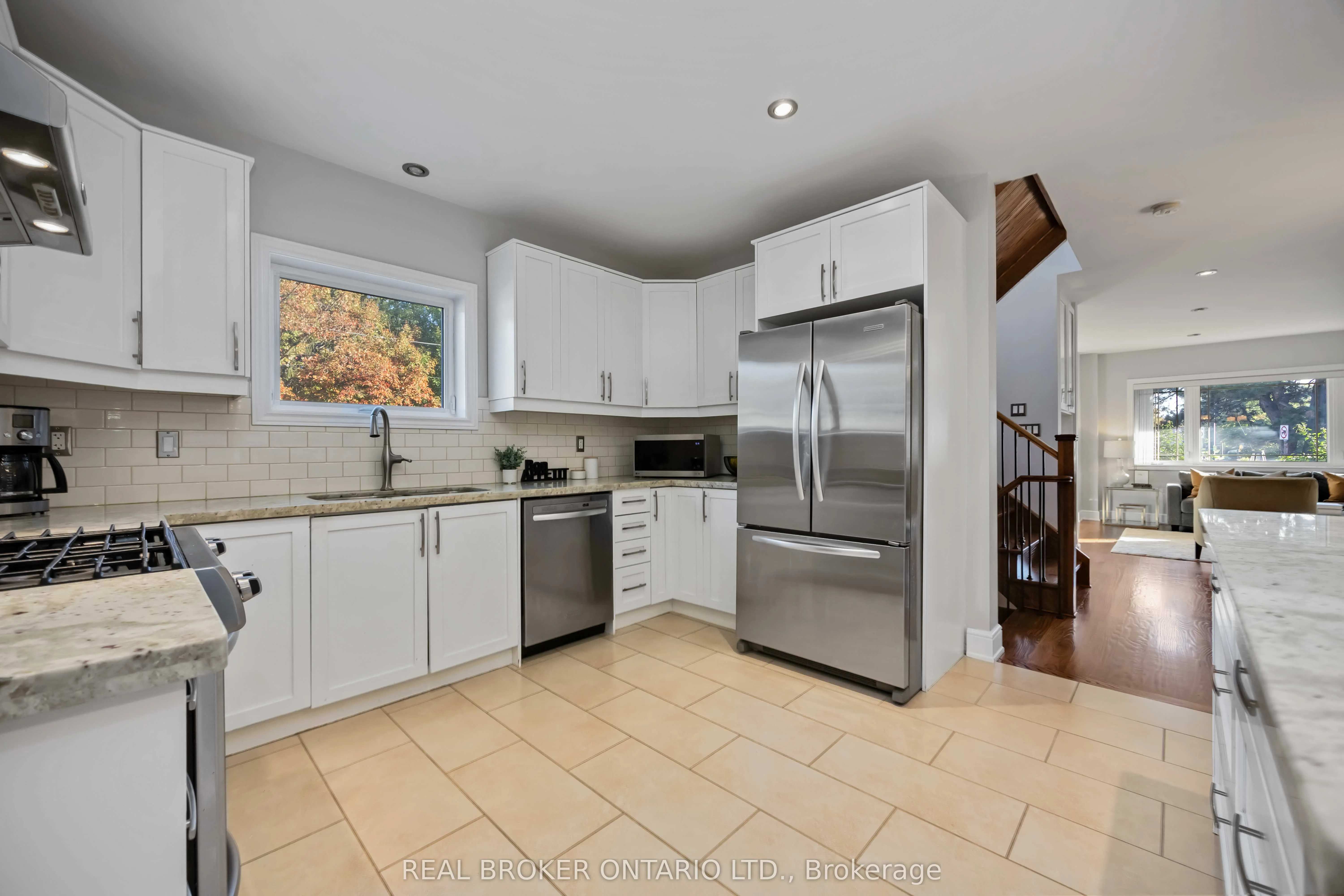 122 Cedarcrest Boulevard