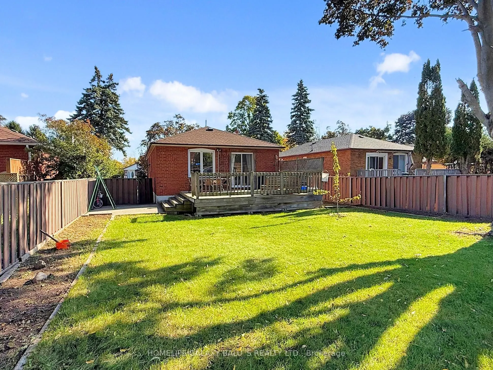 28 Ronway Crescent