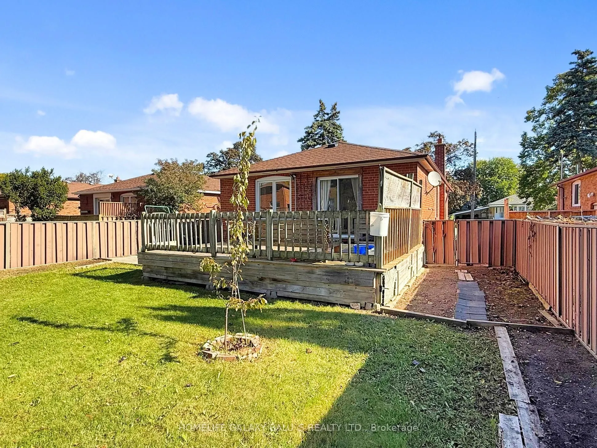 28 Ronway Crescent