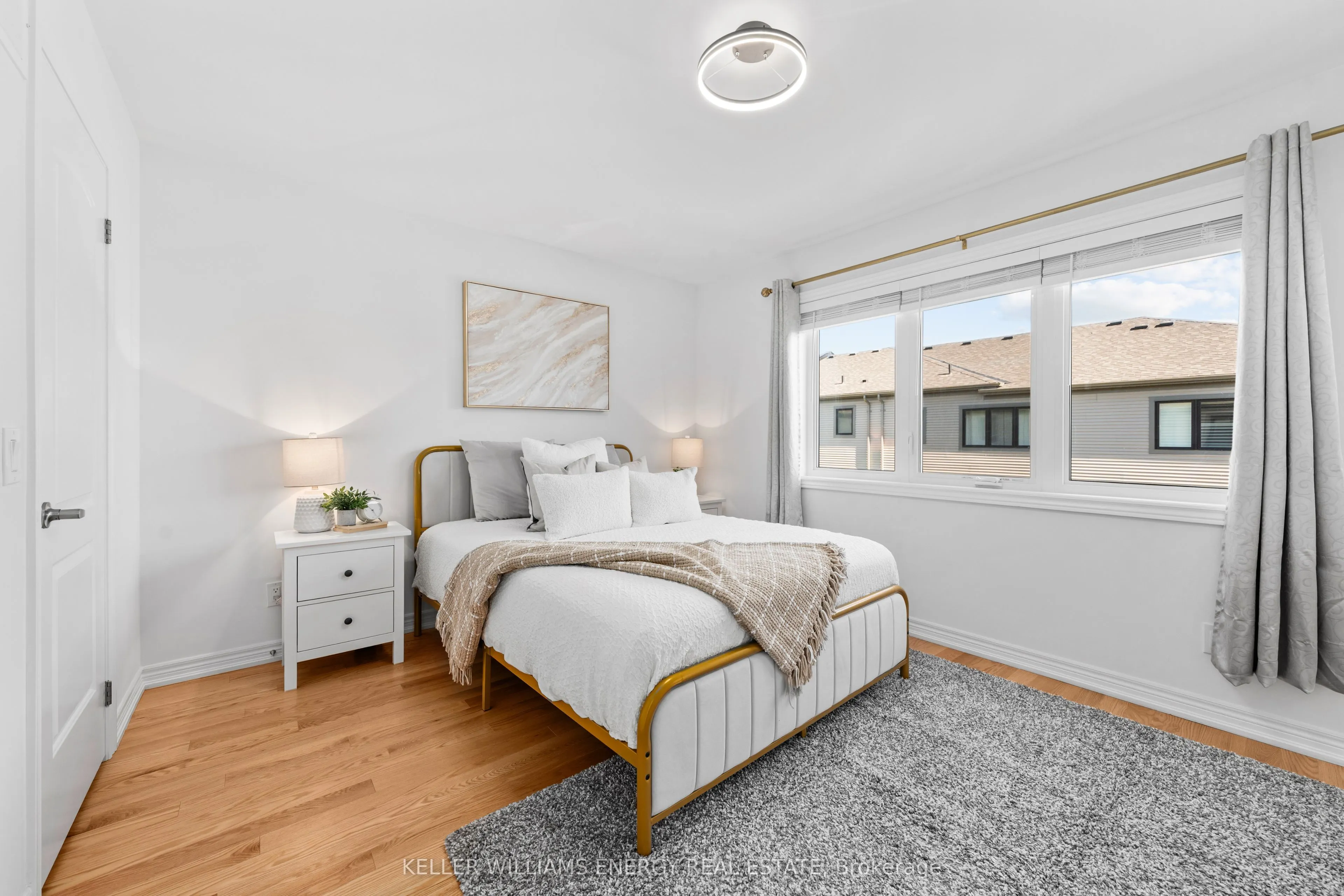 62 Sorbara Way