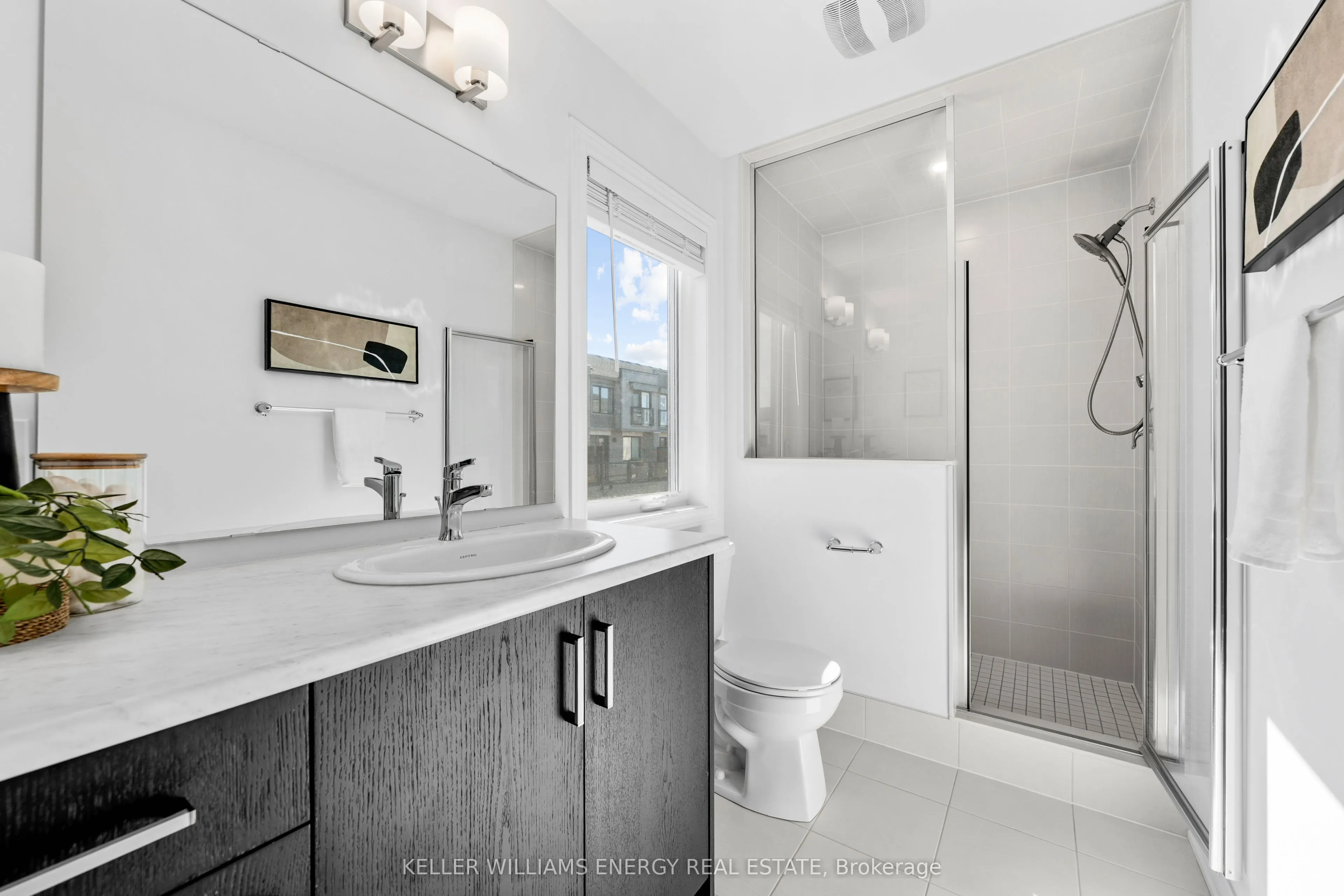 62 Sorbara Way