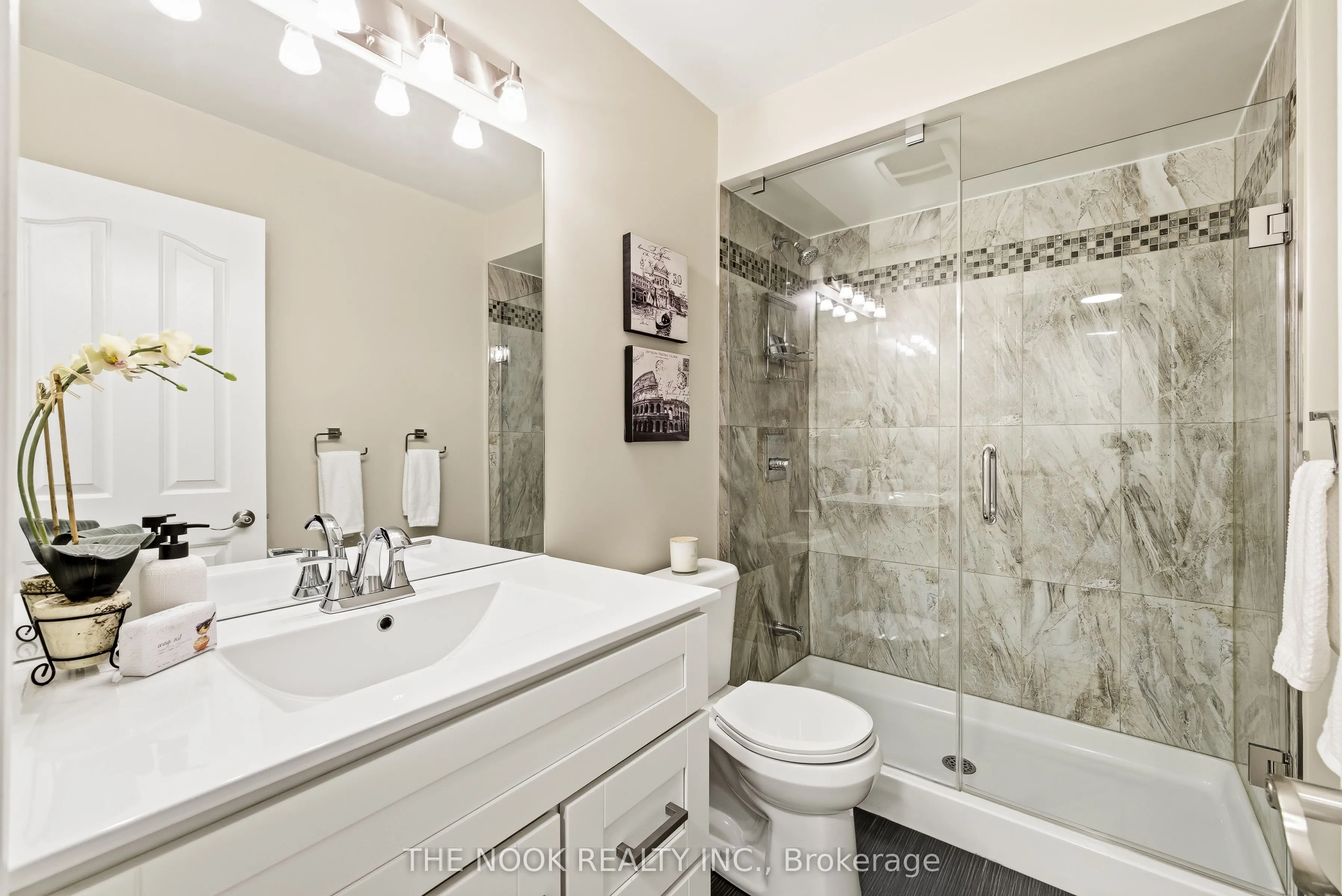 1995 Royal Road, #102