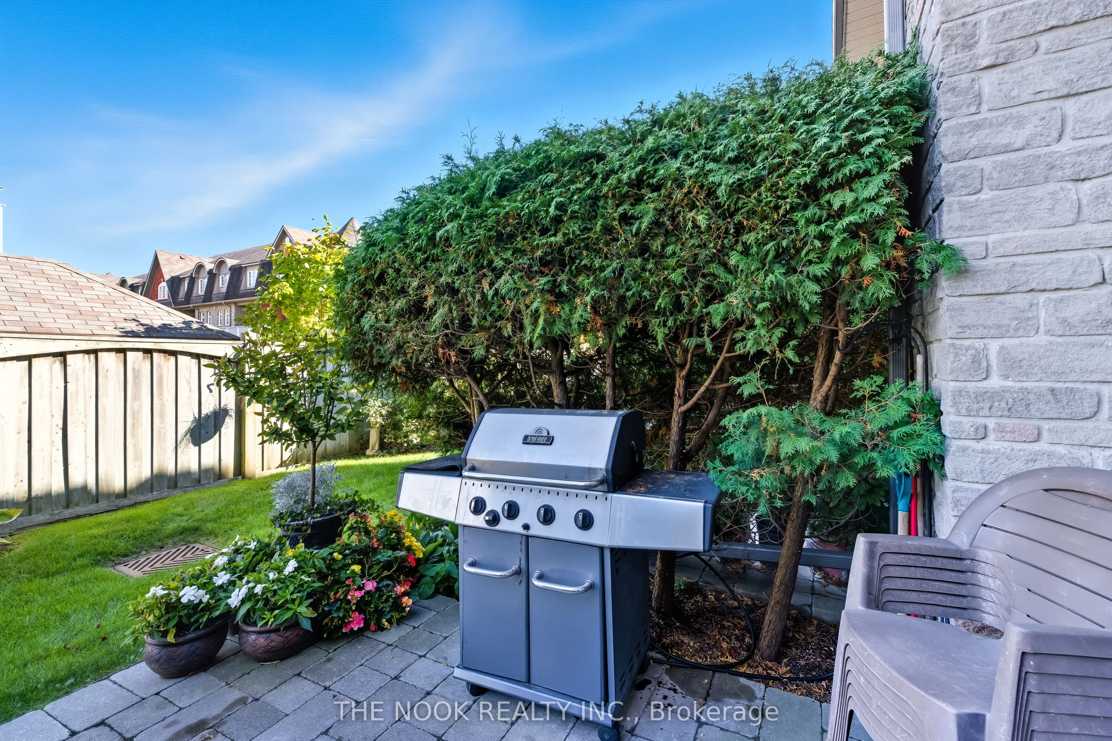 1995 Royal Road, #102