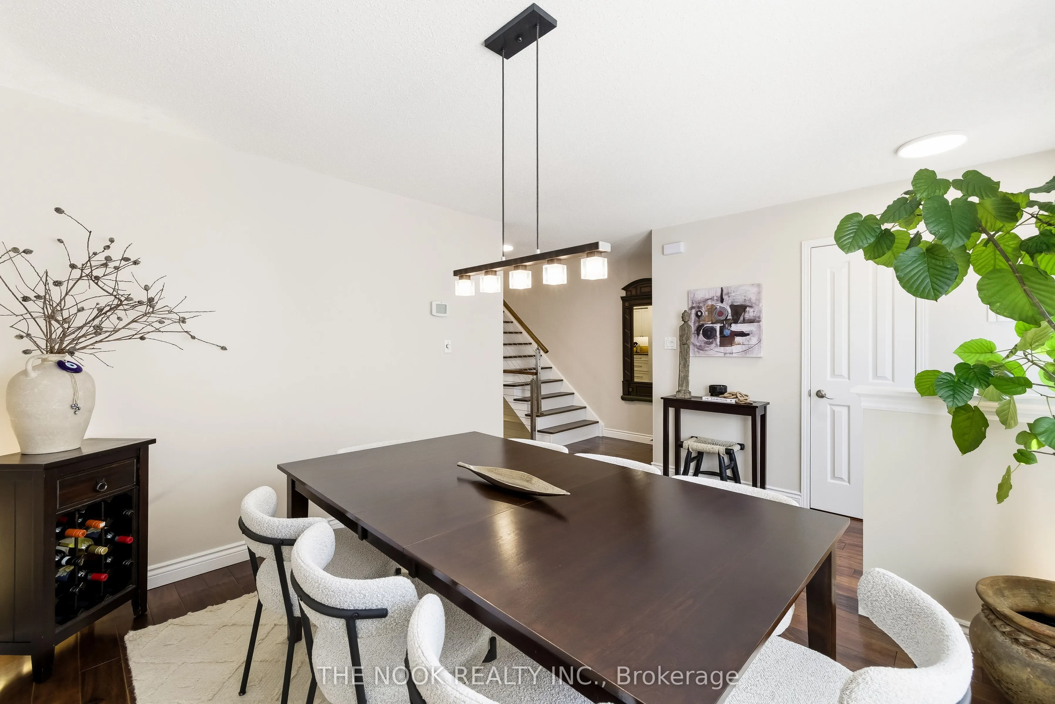 1995 Royal Road, #102
