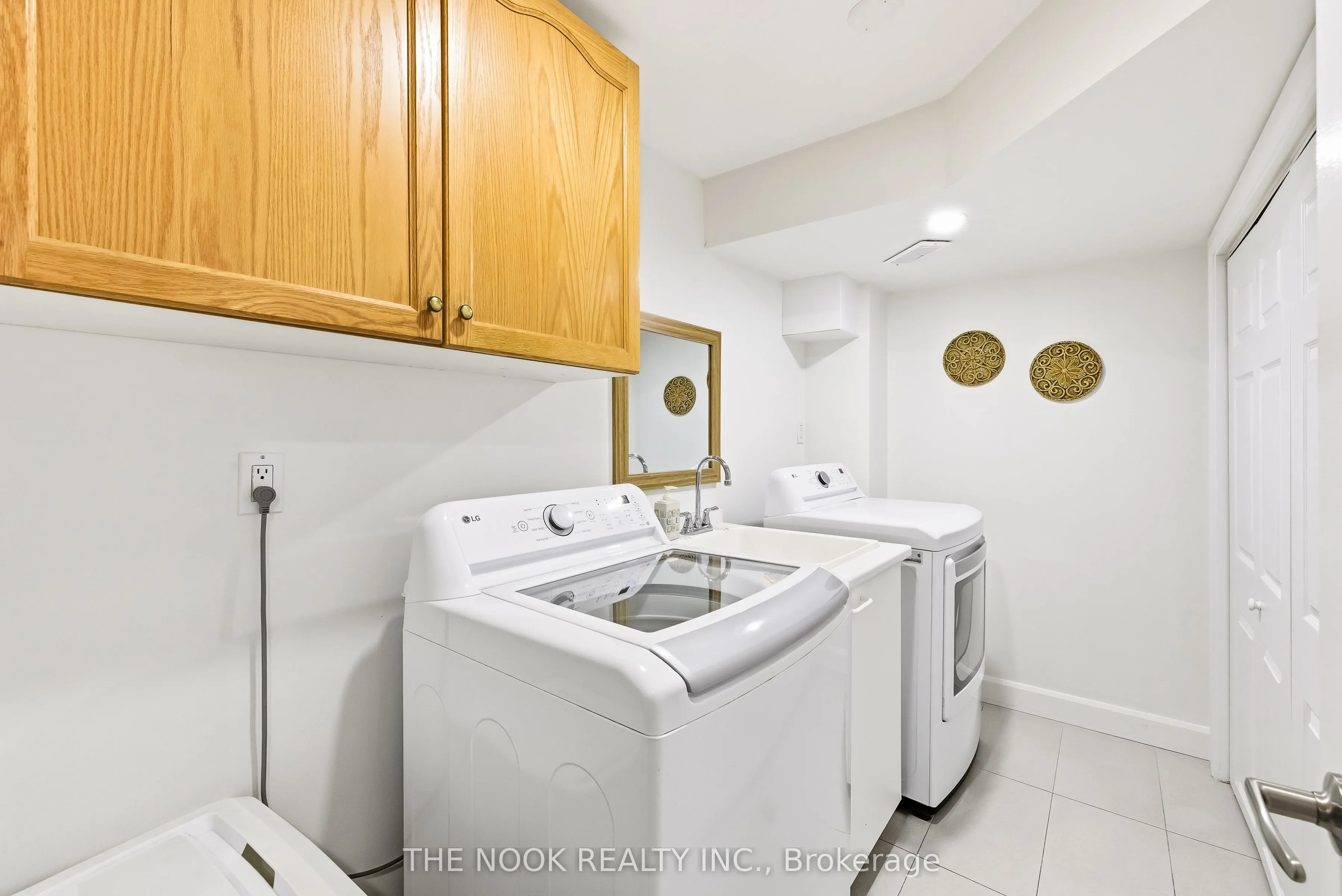 1995 Royal Road, #102