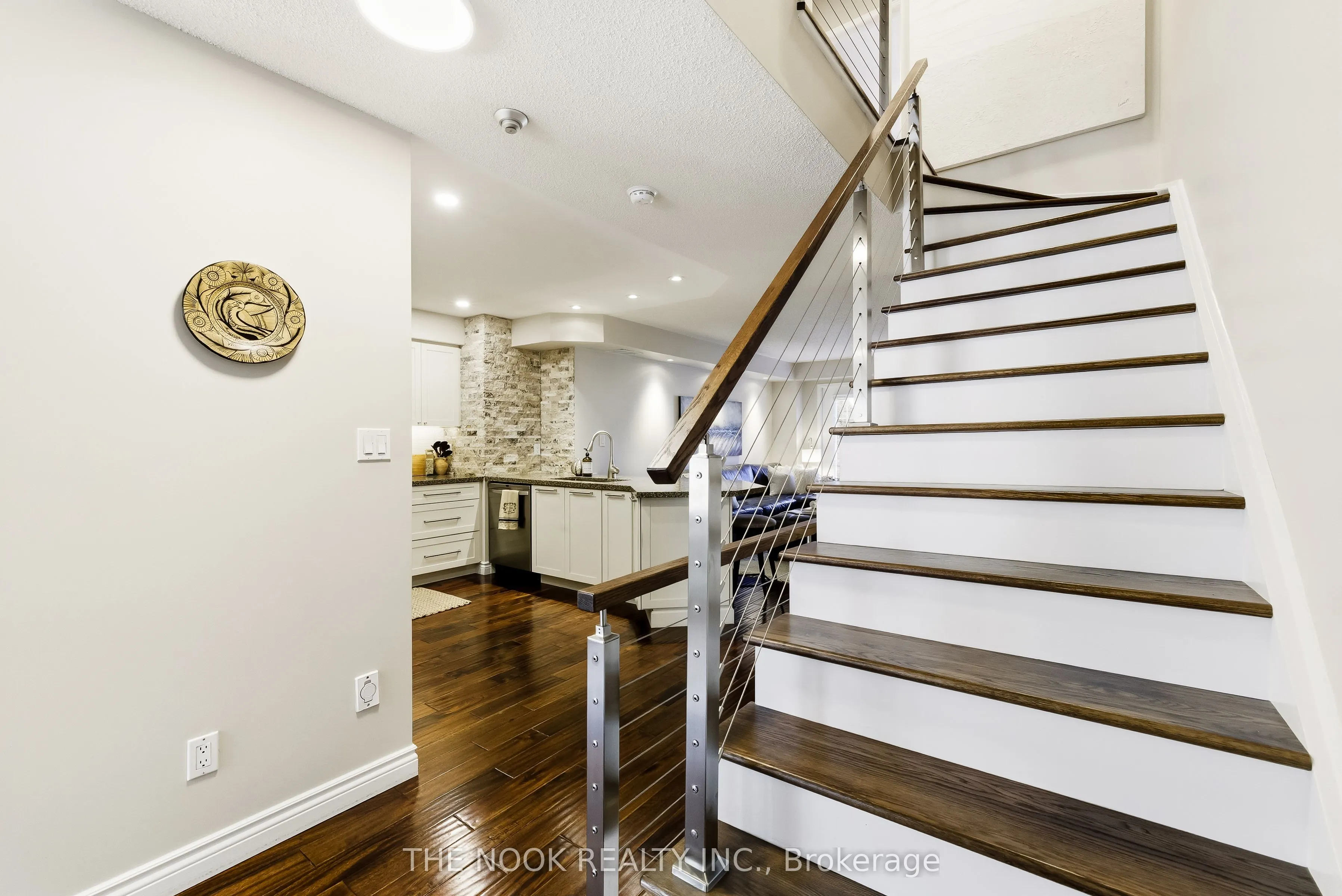 1995 Royal Road, #102