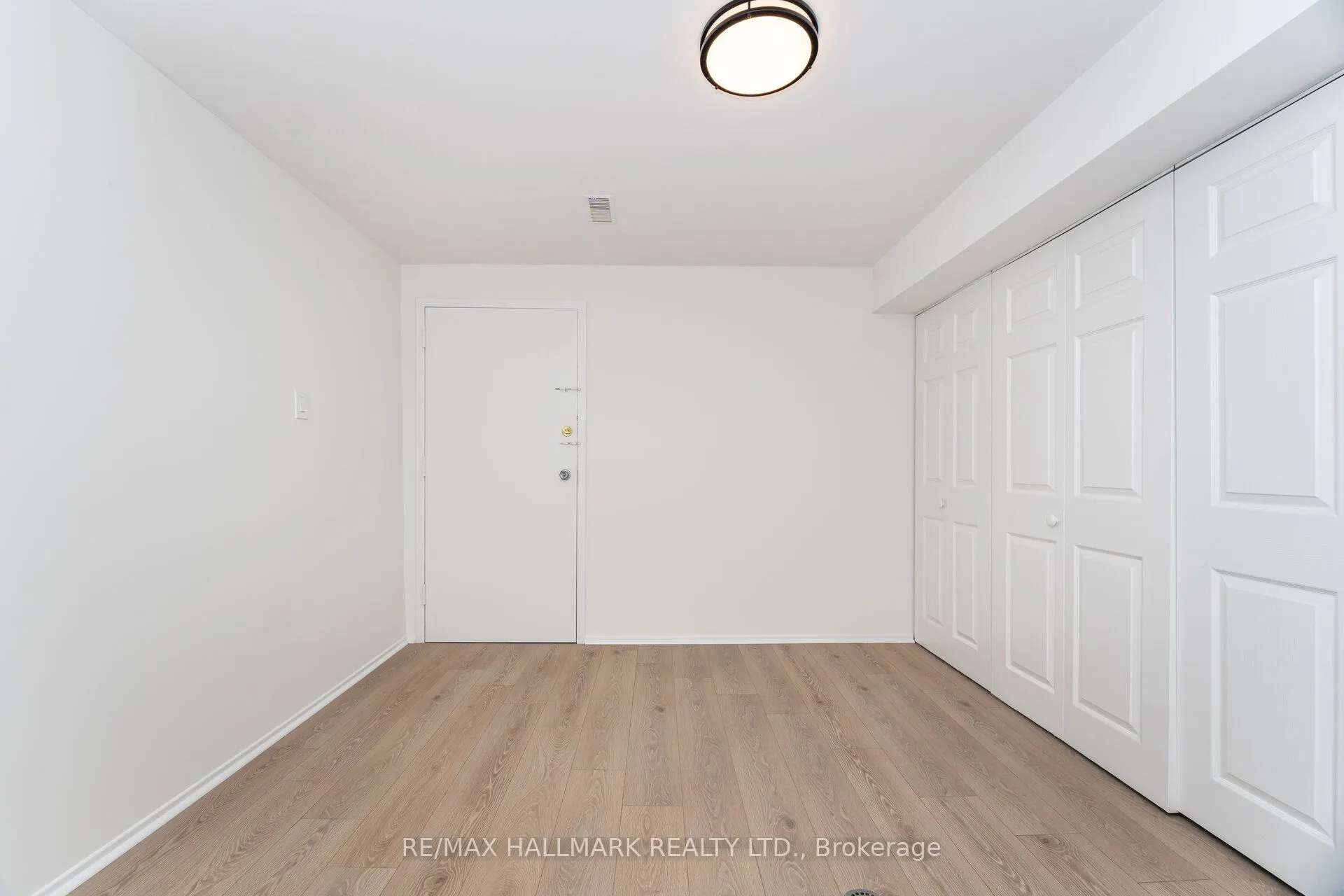 90 Kippendavie Avenue, ##5