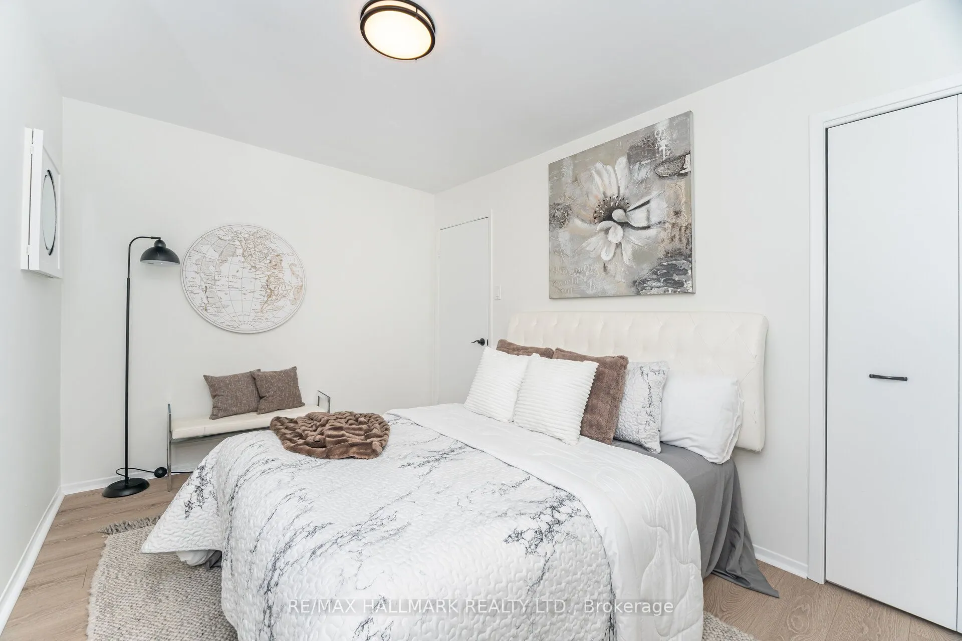 90 Kippendavie Avenue, ##5