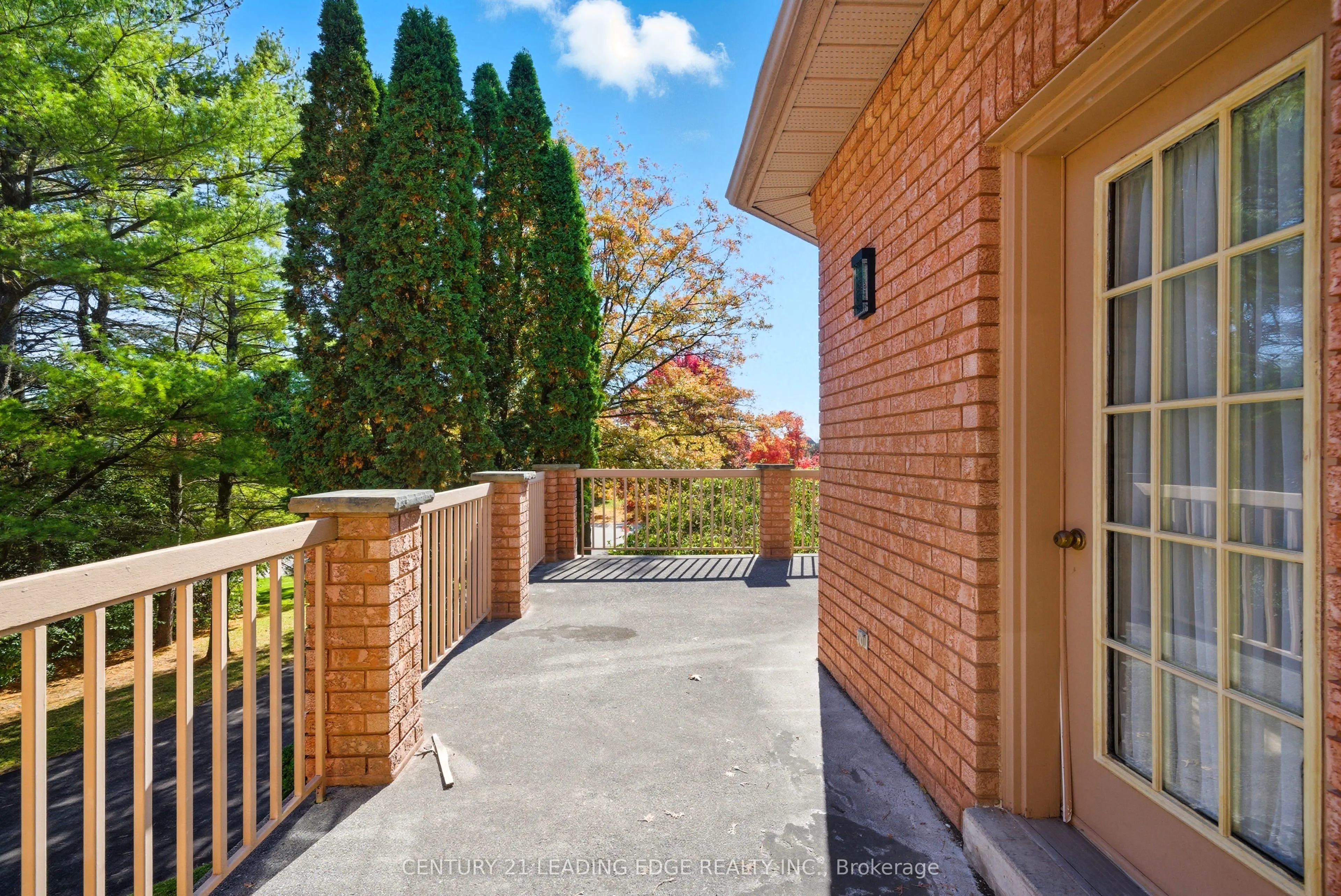 8 Bunhill Court