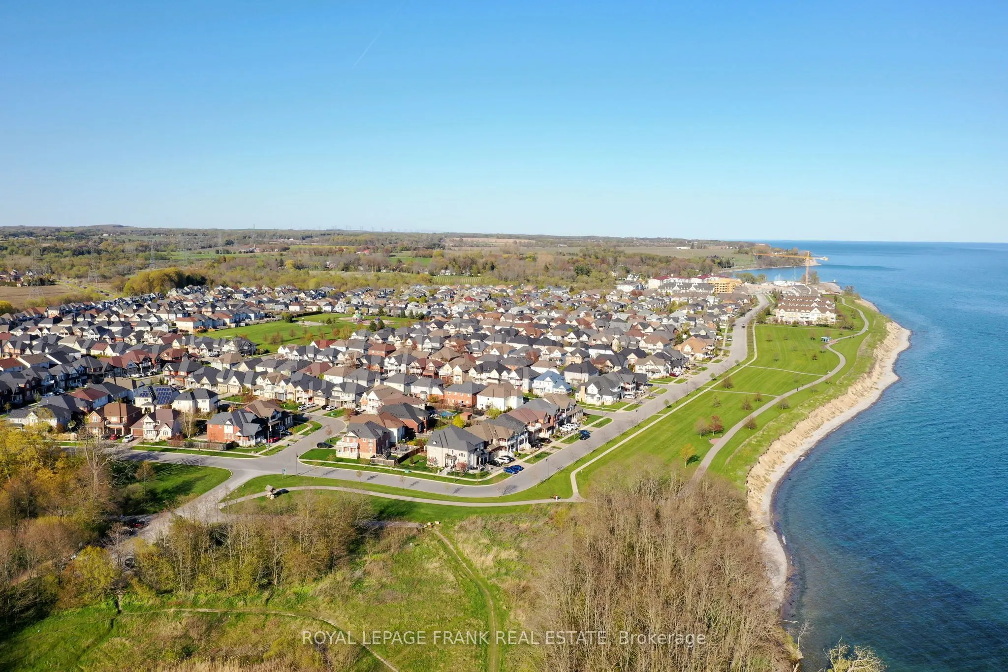 50 Lakebreeze Drive, #216