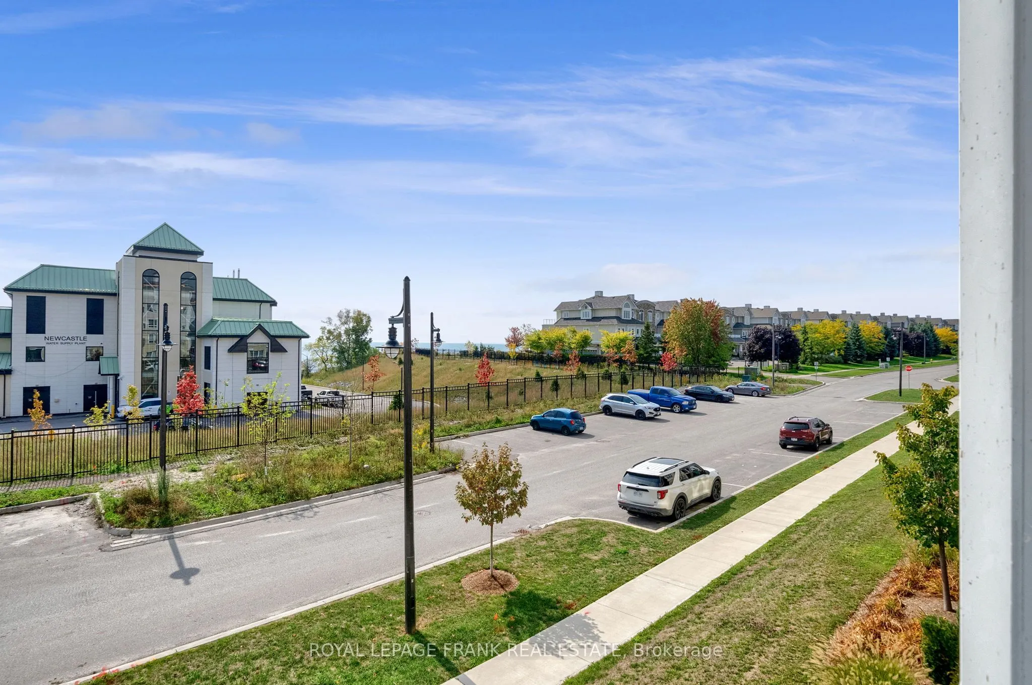 50 Lakebreeze Drive, #216