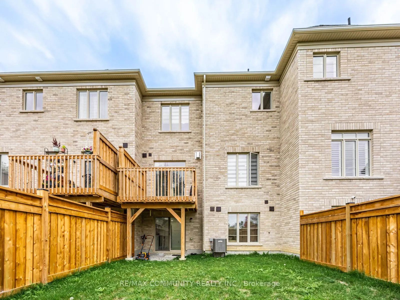 49 Hickling Lane