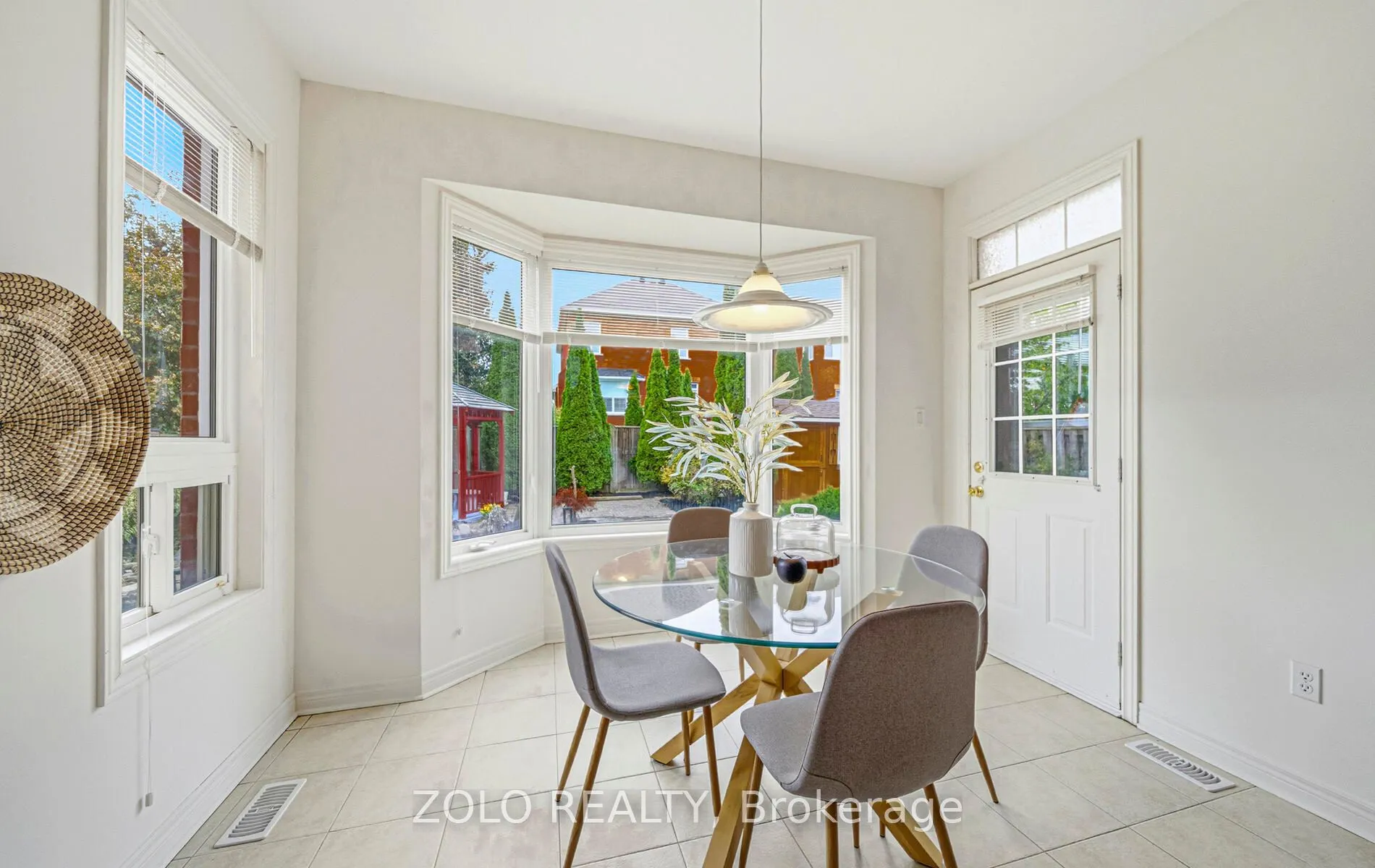 8 Covington Drive