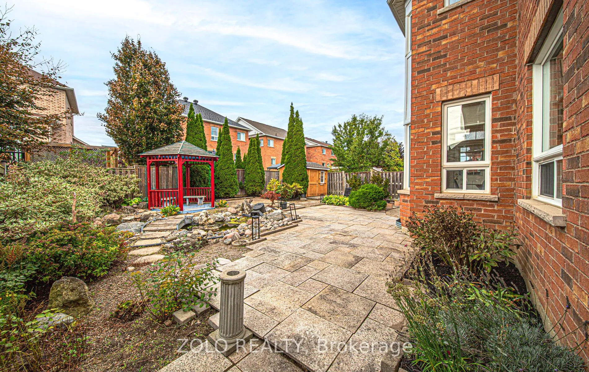 8 Covington Drive