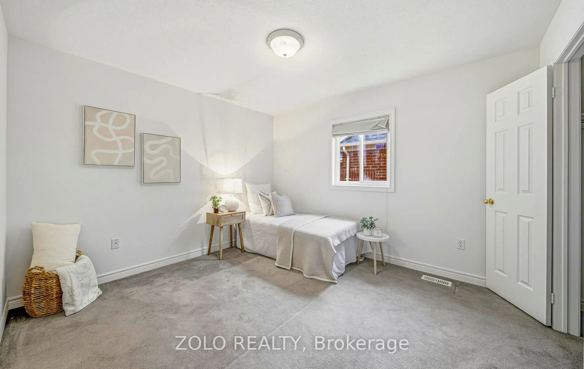 8 Covington Drive
