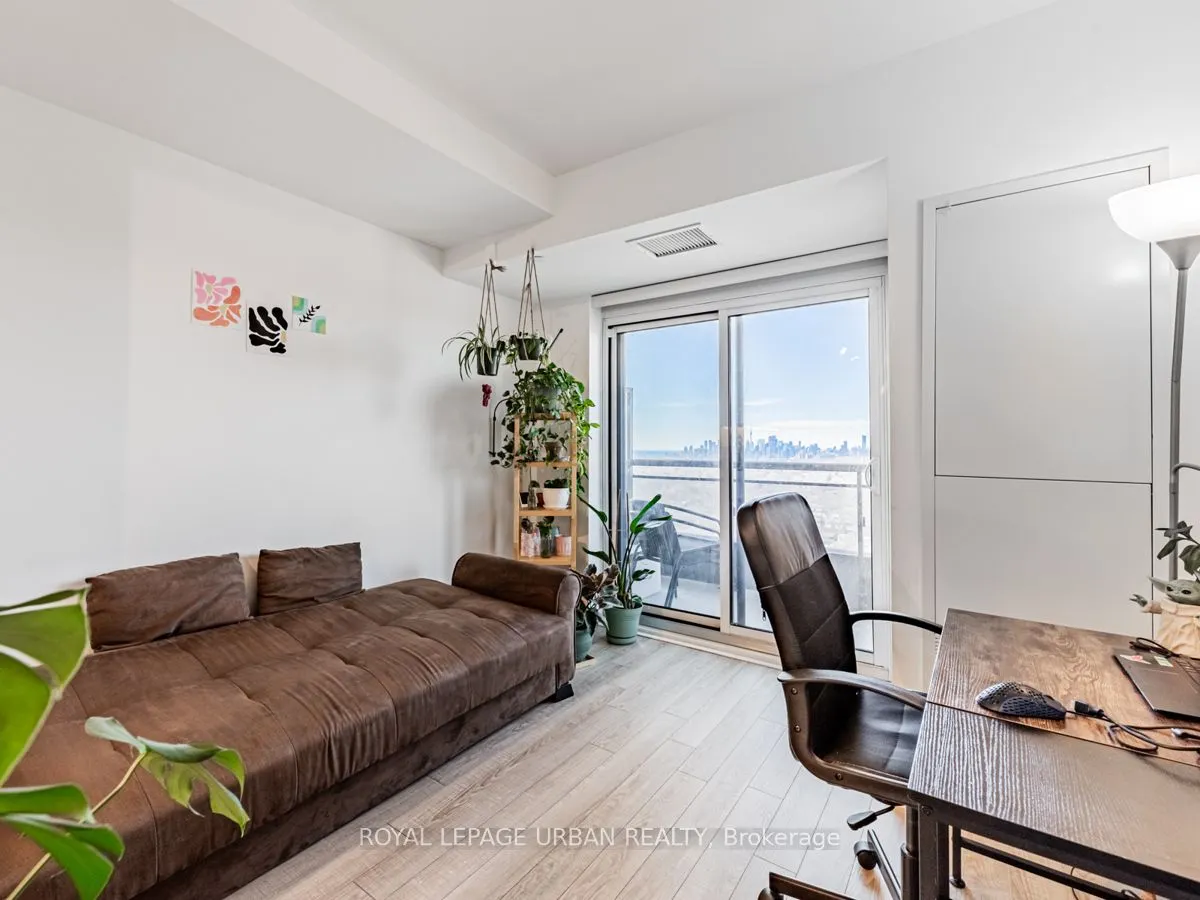 286 Main Street, #2311